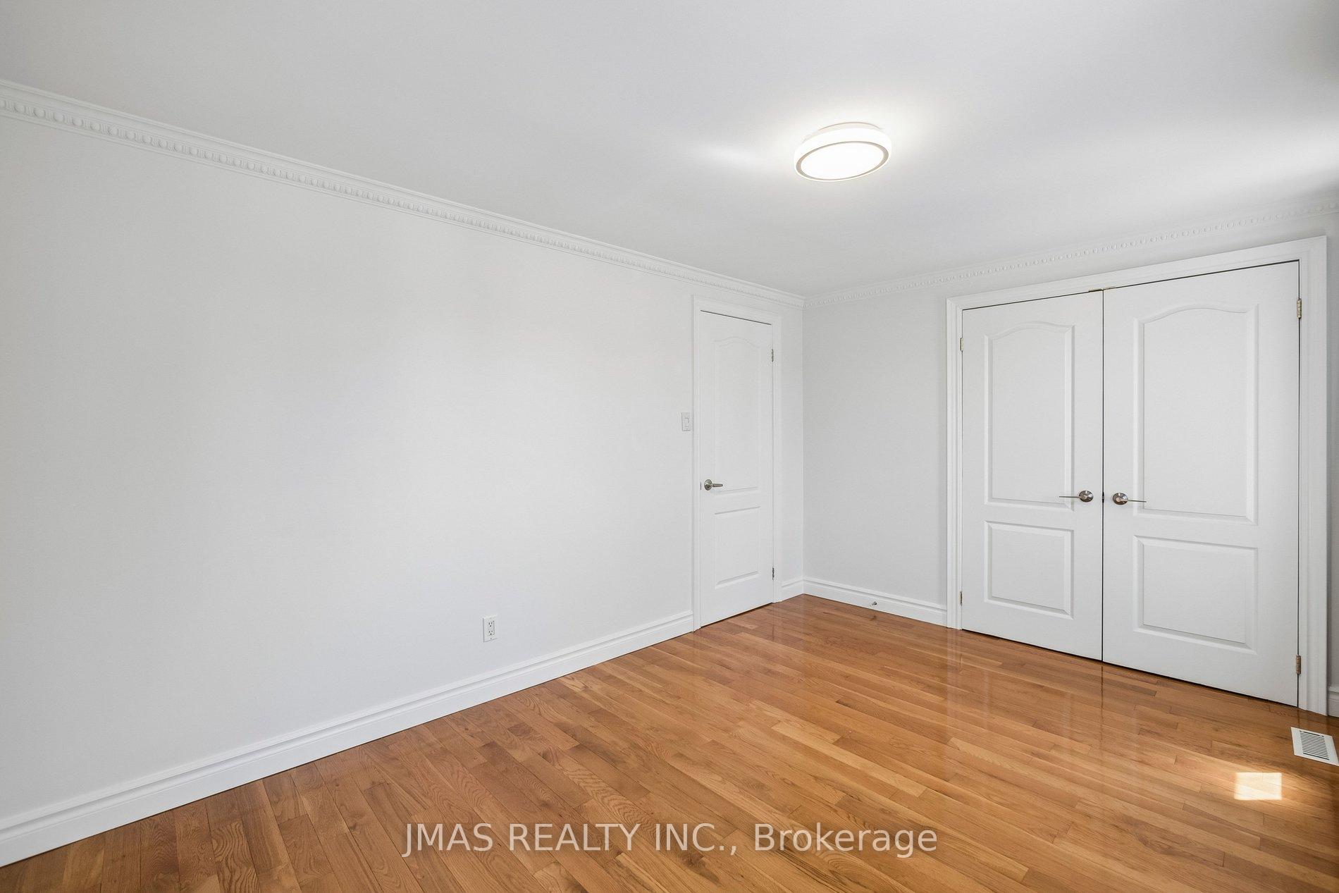 Photo 21 of 44 Ingram Road, Markham, Milliken Mills East — HOMEH