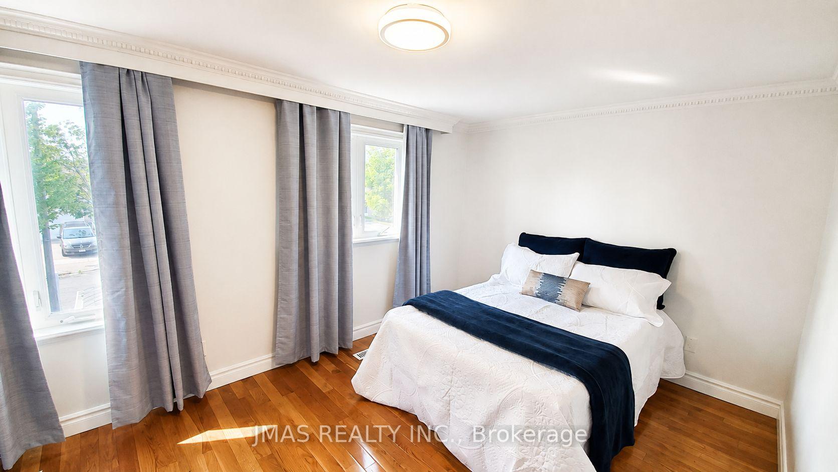 Photo 23 of 44 Ingram Road, Markham, Milliken Mills East — HOMEH