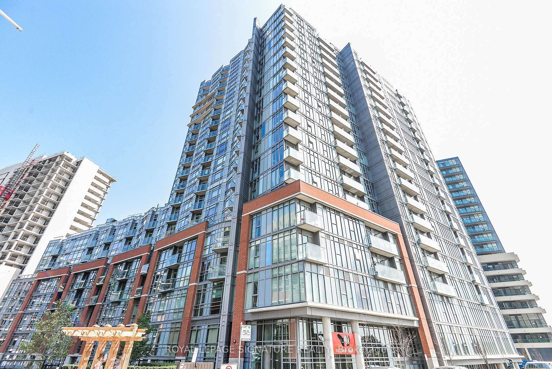 Front of Unit 414, 150 Sudbury Street
