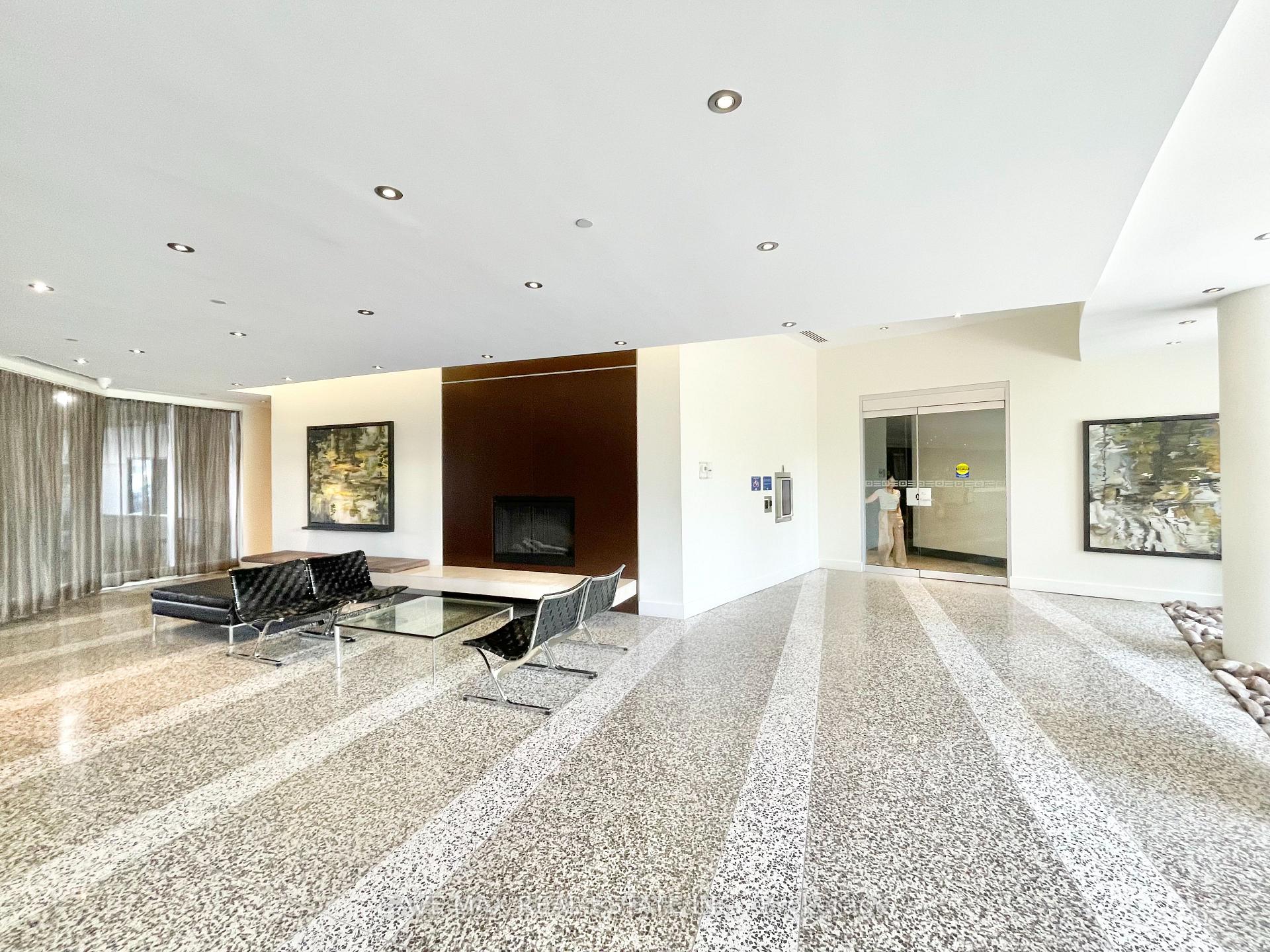 Photo 10 of Unit 2612, 208 Queens Quay W, Toronto, Waterfront Communities — HOMEH