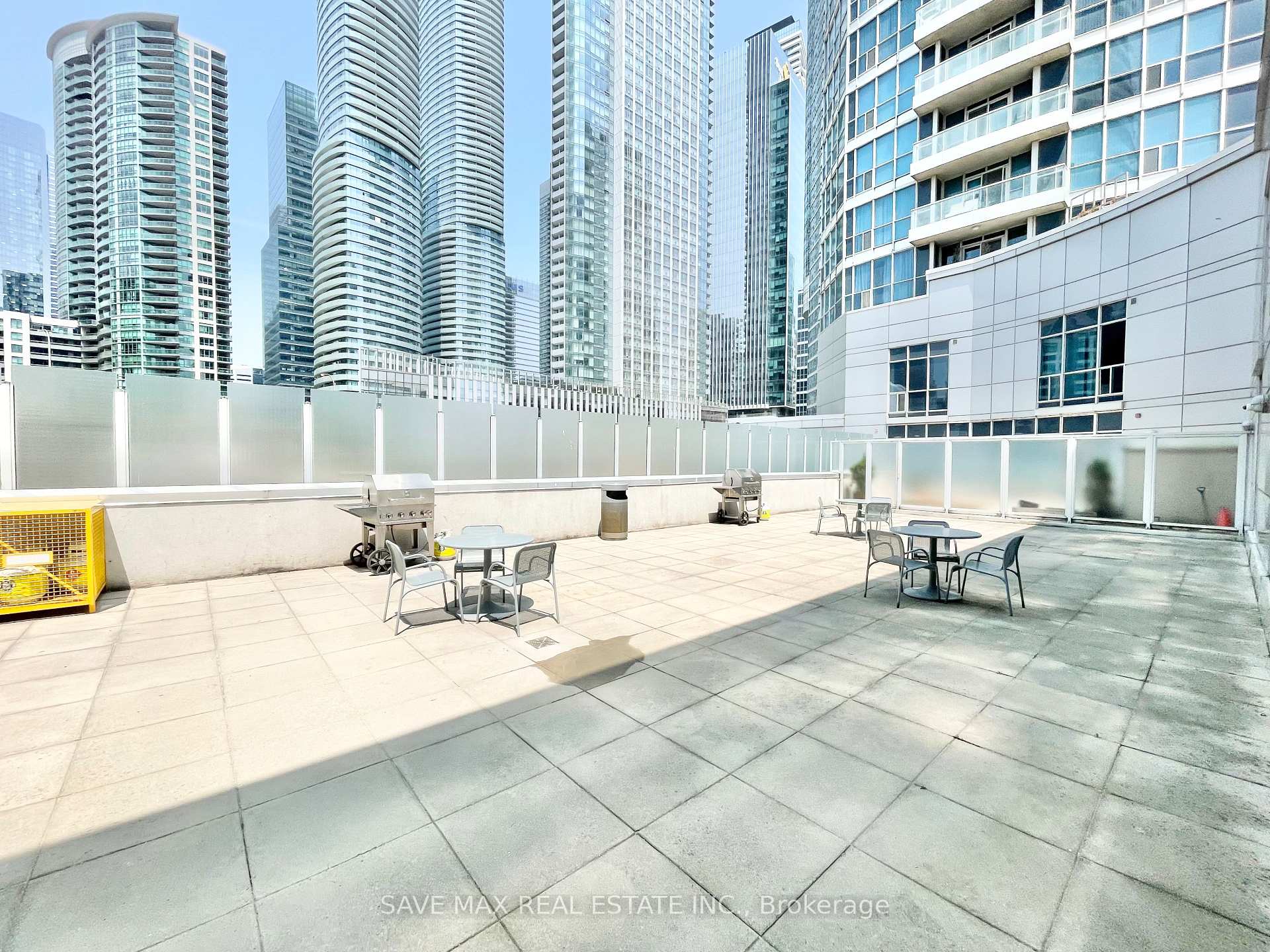 Photo 16 of Unit 2612, 208 Queens Quay W, Toronto, Waterfront Communities — HOMEH