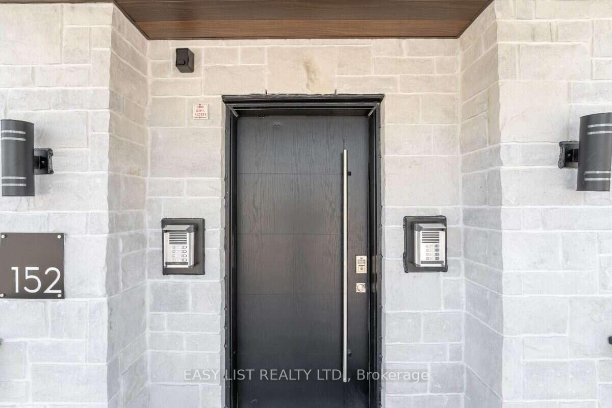 Photo 2 of Unit 7, 152 Springhurst Avenue, Ottawa, Ottawa East — HOMEH