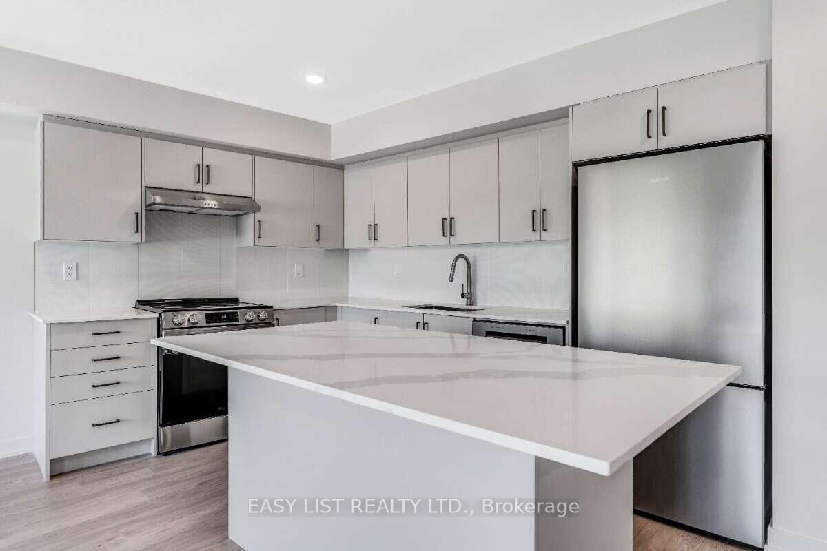 Photo 5 of Unit 7, 152 Springhurst Avenue, Ottawa, Ottawa East — HOMEH