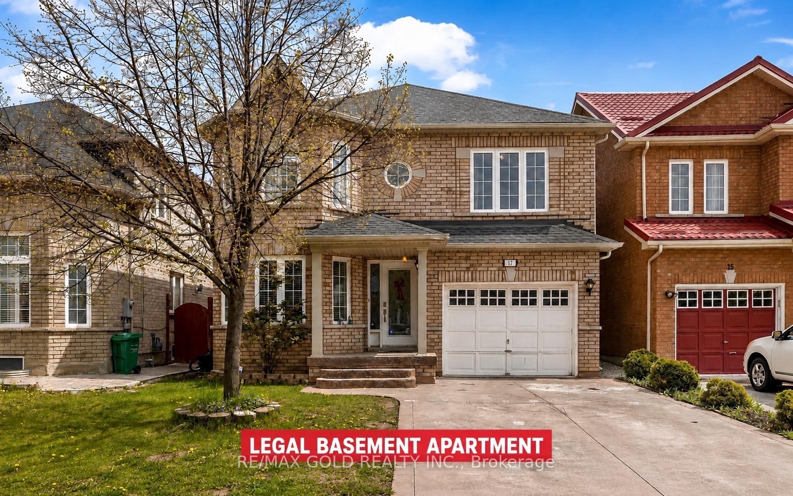 Photo 3 of 17 Echoridge Drive, Brampton, Fletcher's Meadow — HOMEH