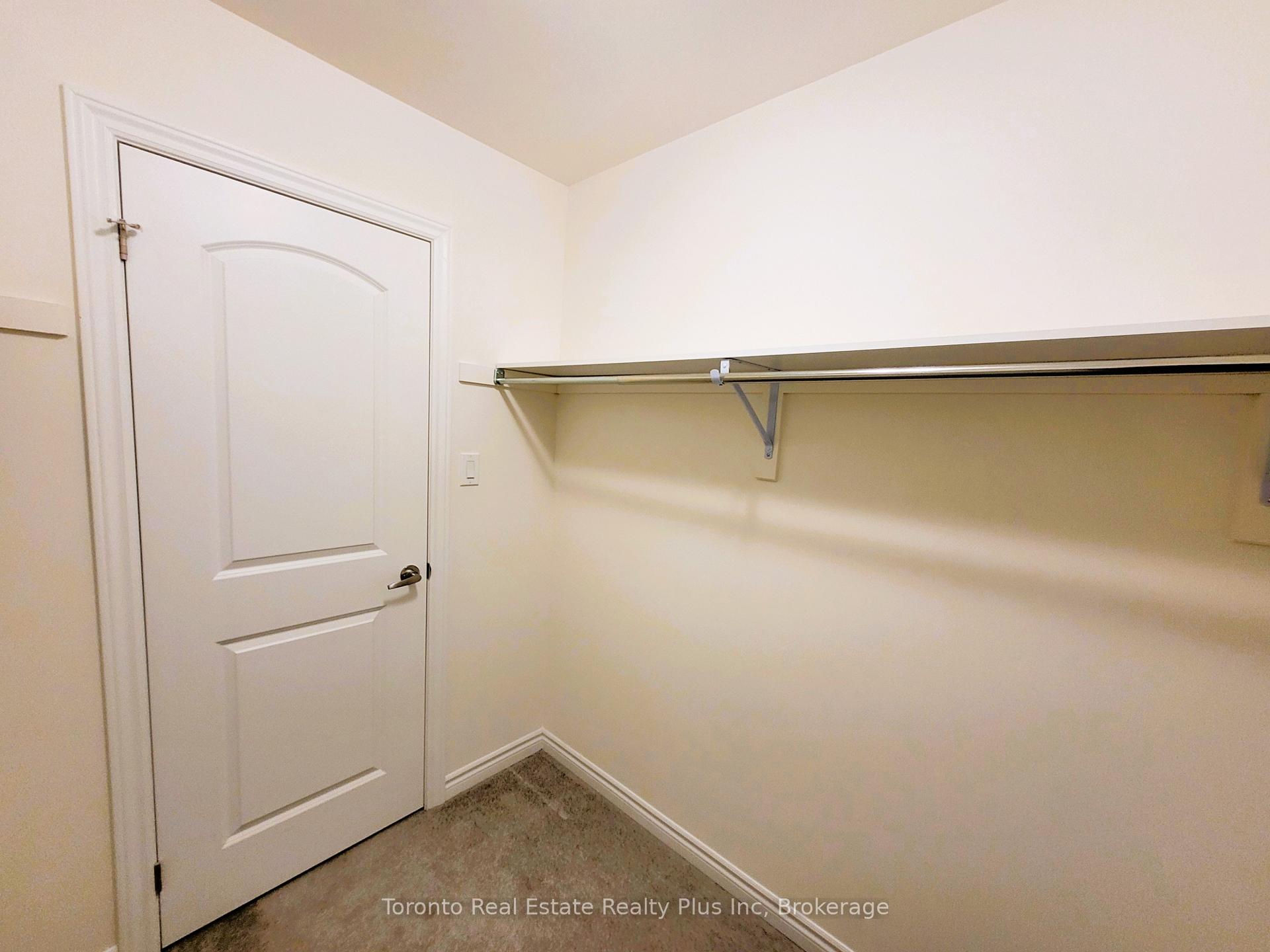 Photo 17 of 4 Bruce Welch Avenue, Georgina, Keswick South — HOMEH
