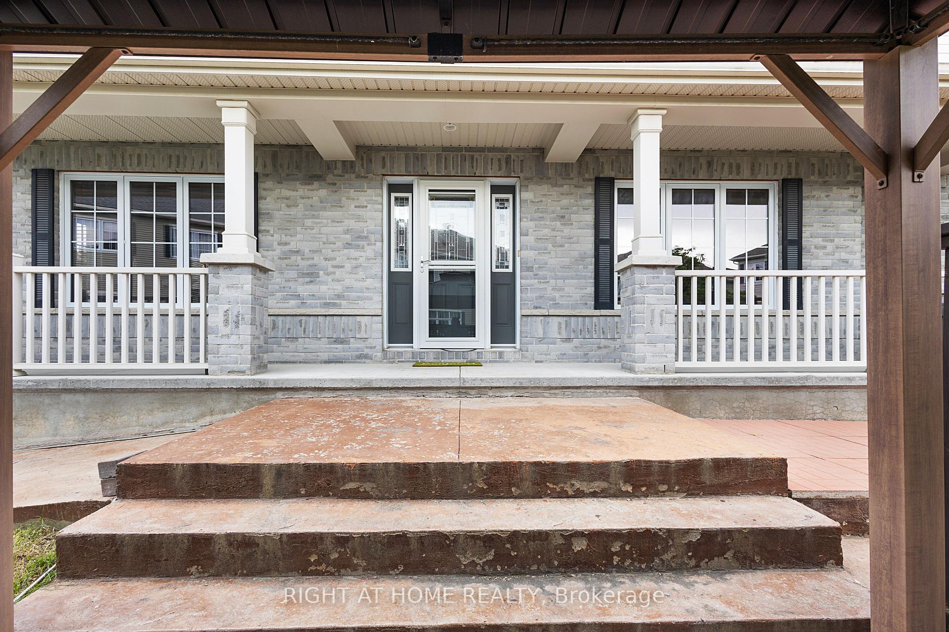 Photo 3 of 188 Patriot Place, Ottawa, Kanata - Emerald Meadows/Trailwest — HOMEH
