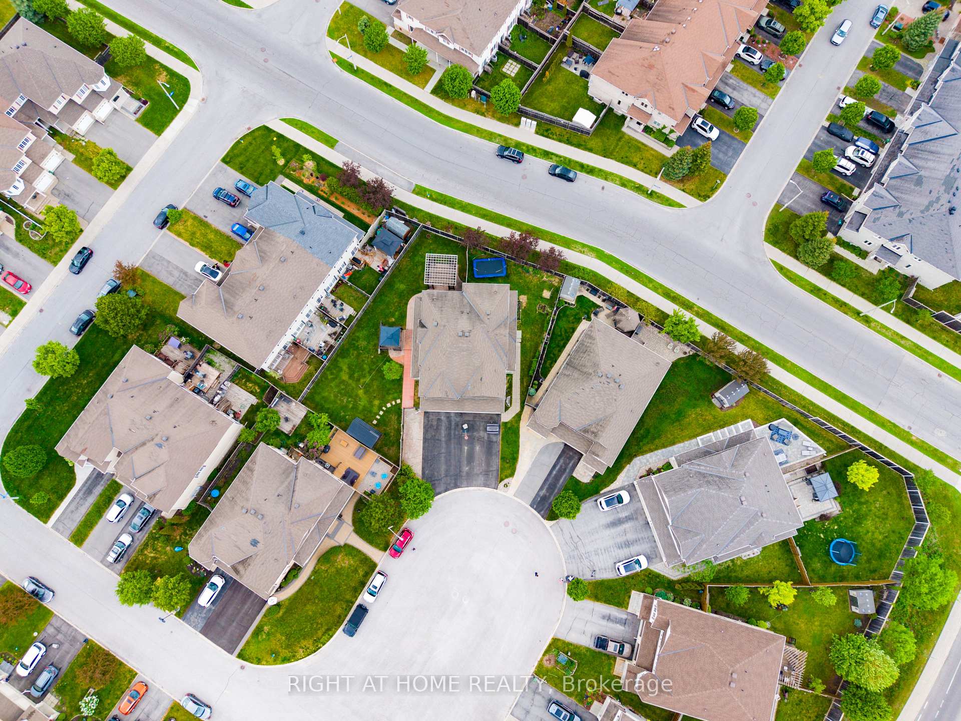Photo 24 of 188 Patriot Place, Ottawa, Kanata - Emerald Meadows/Trailwest — HOMEH