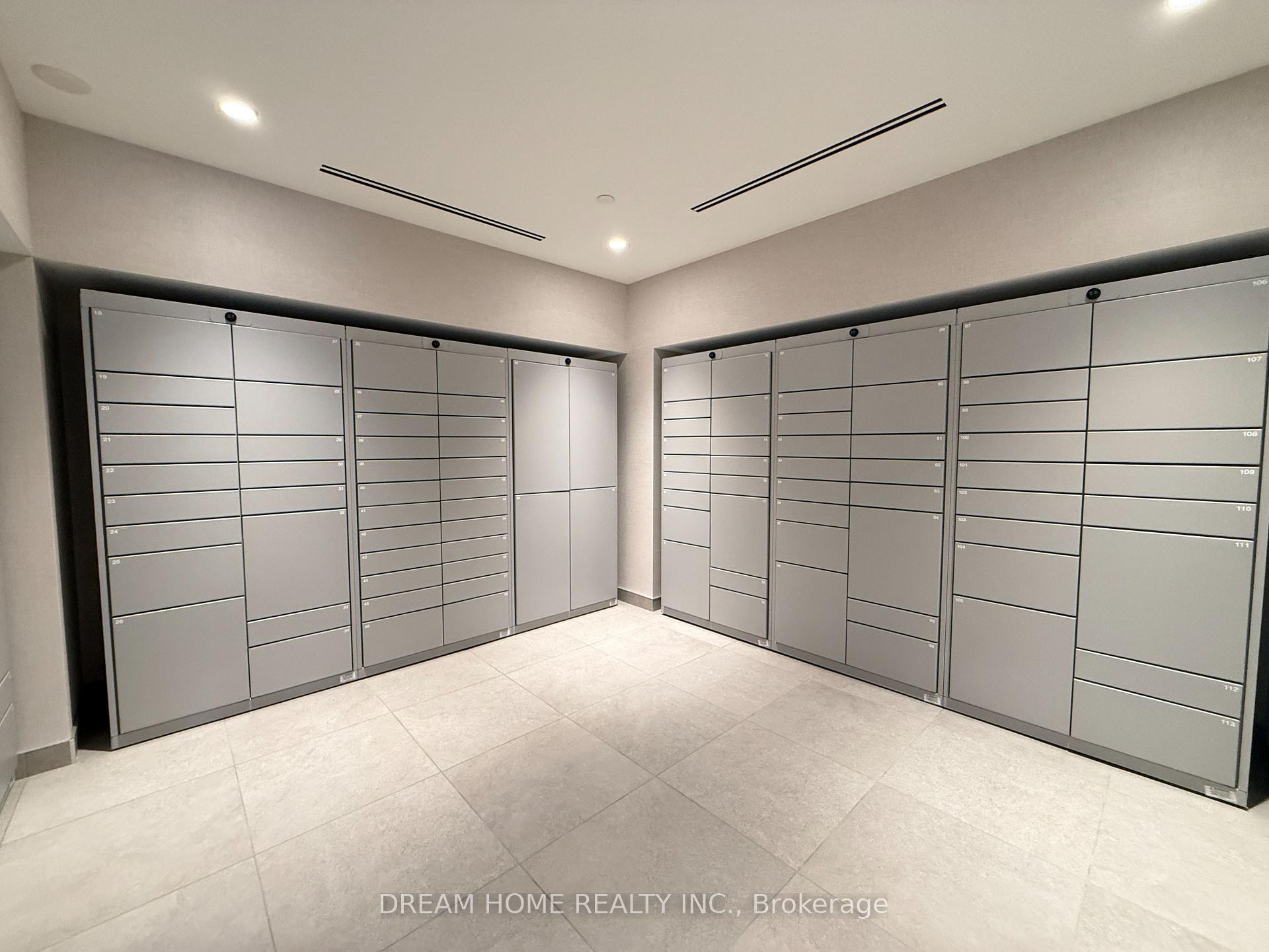 Photo 6 of Unit 1906, 15 David Salomon Drive, Toronto, Flemingdon Park — HOMEH