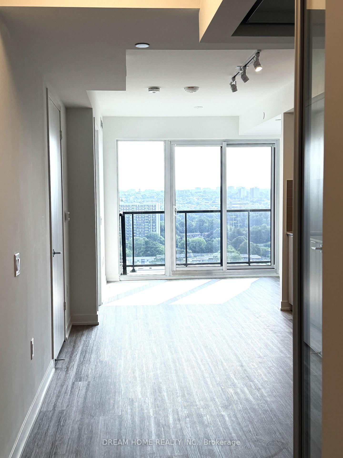 Photo 8 of Unit 1906, 15 David Salomon Drive, Toronto, Flemingdon Park — HOMEH