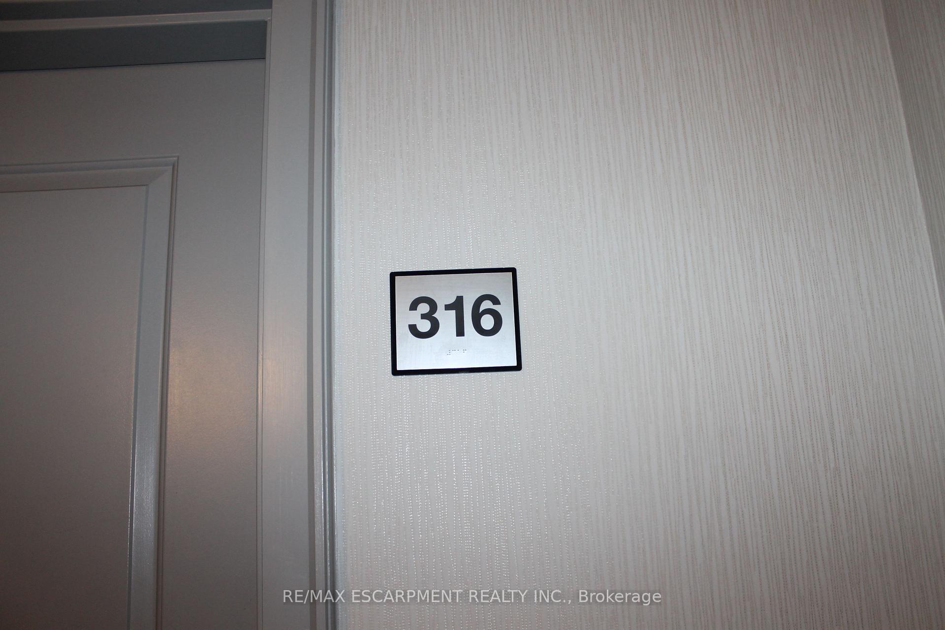 Photo 7 of Unit 316, 35 Southshore Crescent, Hamilton, Stoney Creek — HOMEH