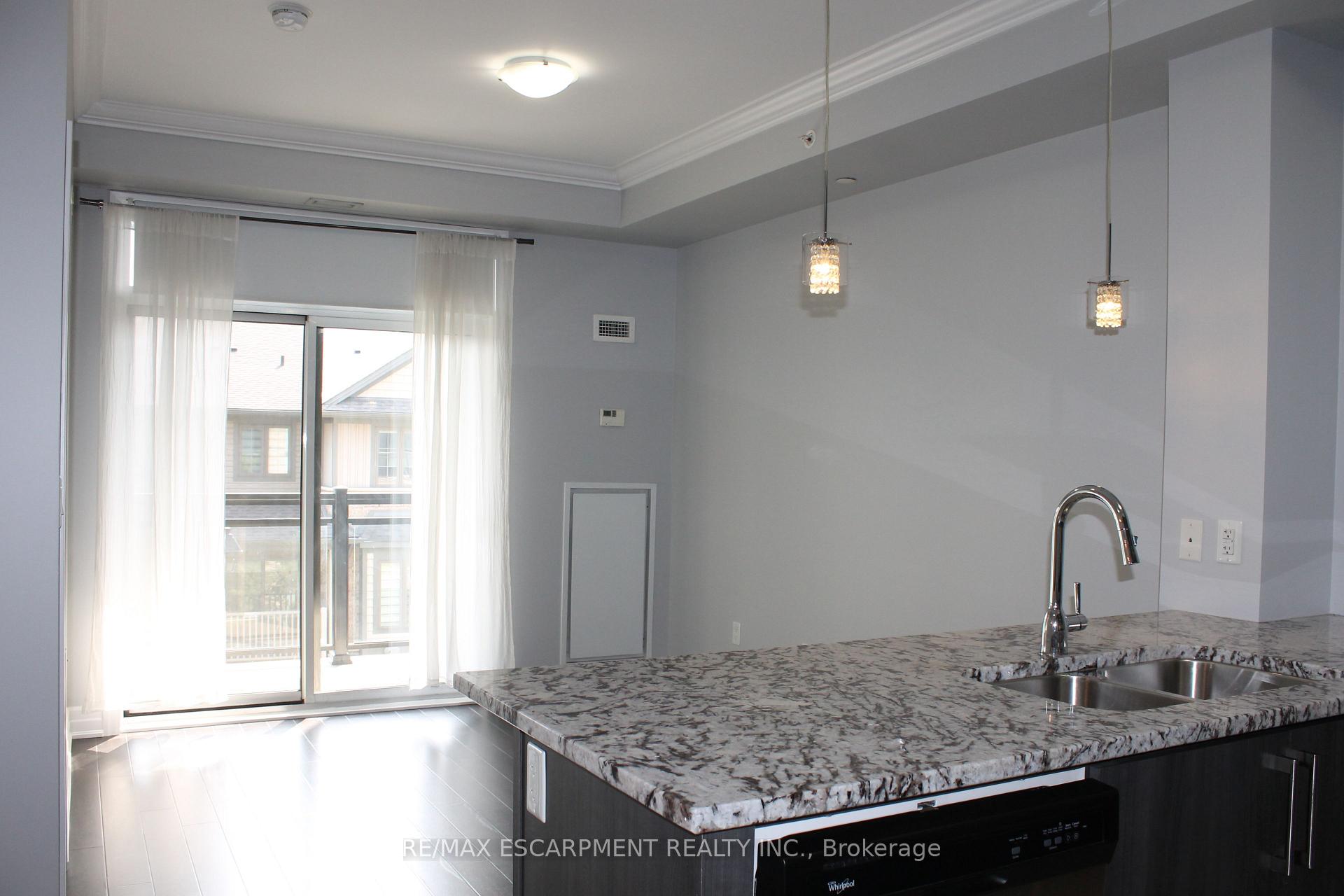 Photo 14 of Unit 316, 35 Southshore Crescent, Hamilton, Stoney Creek — HOMEH