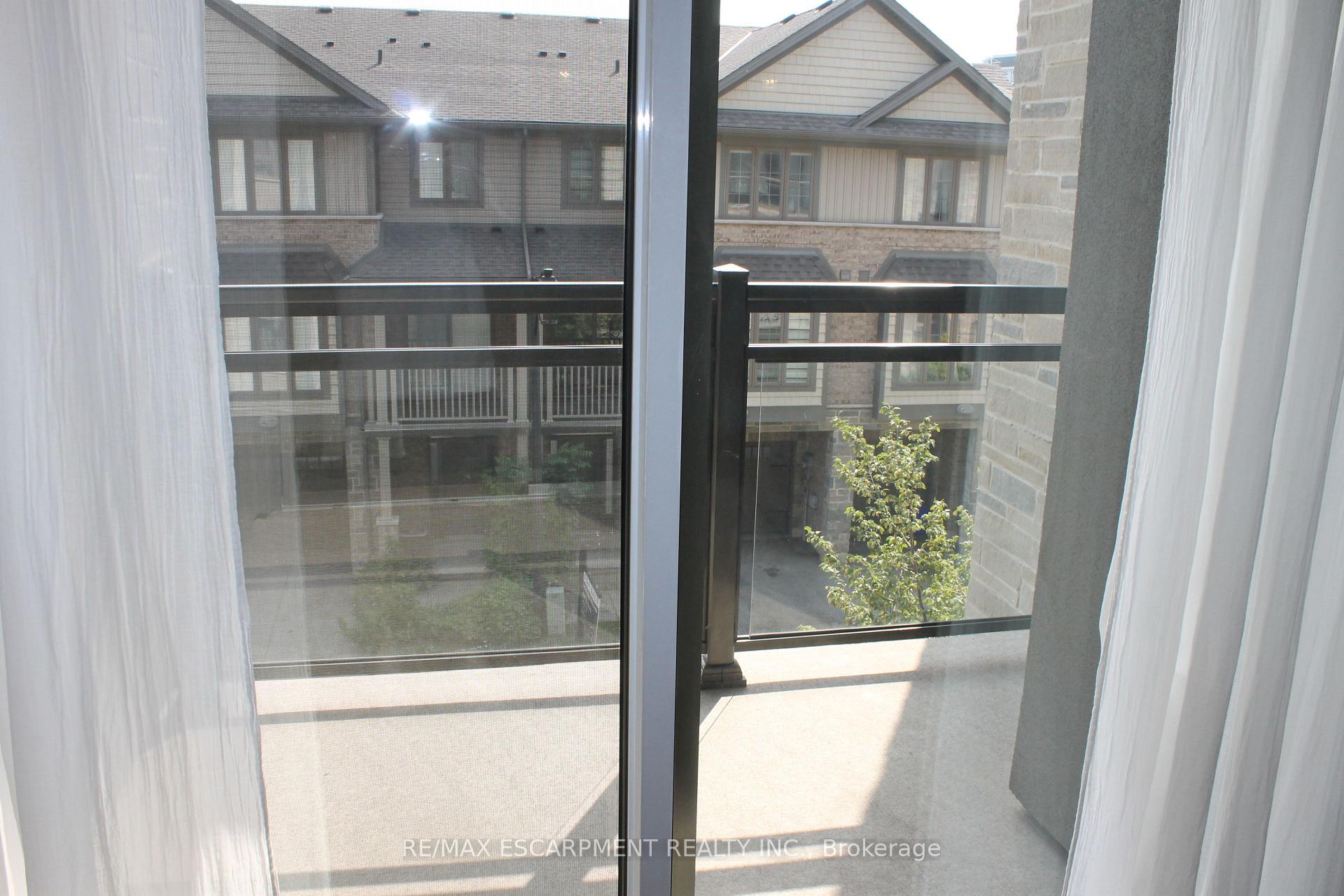Photo 15 of Unit 316, 35 Southshore Crescent, Hamilton, Stoney Creek — HOMEH