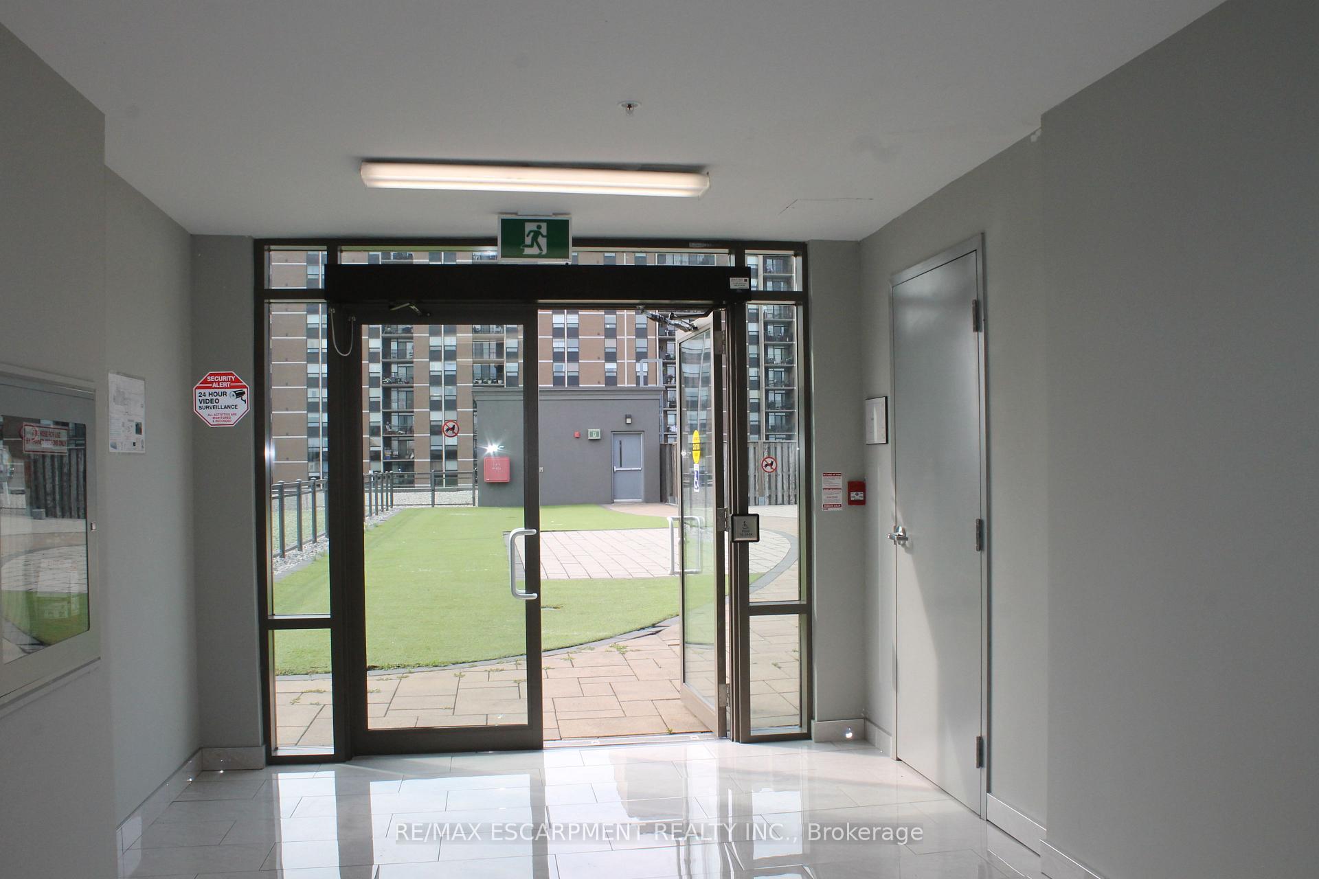 Photo 25 of Unit 316, 35 Southshore Crescent, Hamilton, Stoney Creek — HOMEH