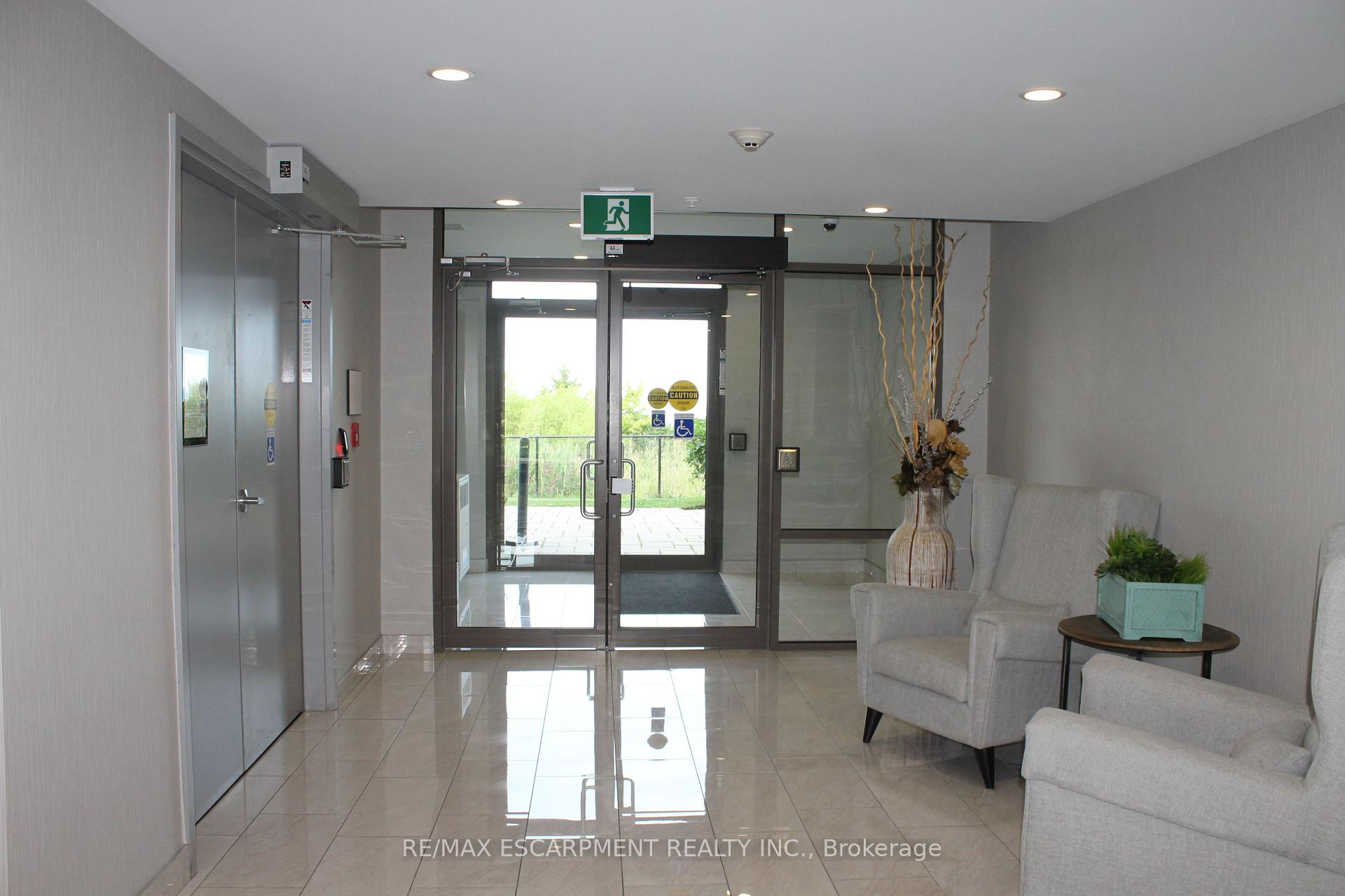 Photo 36 of Unit 316, 35 Southshore Crescent, Hamilton, Stoney Creek — HOMEH