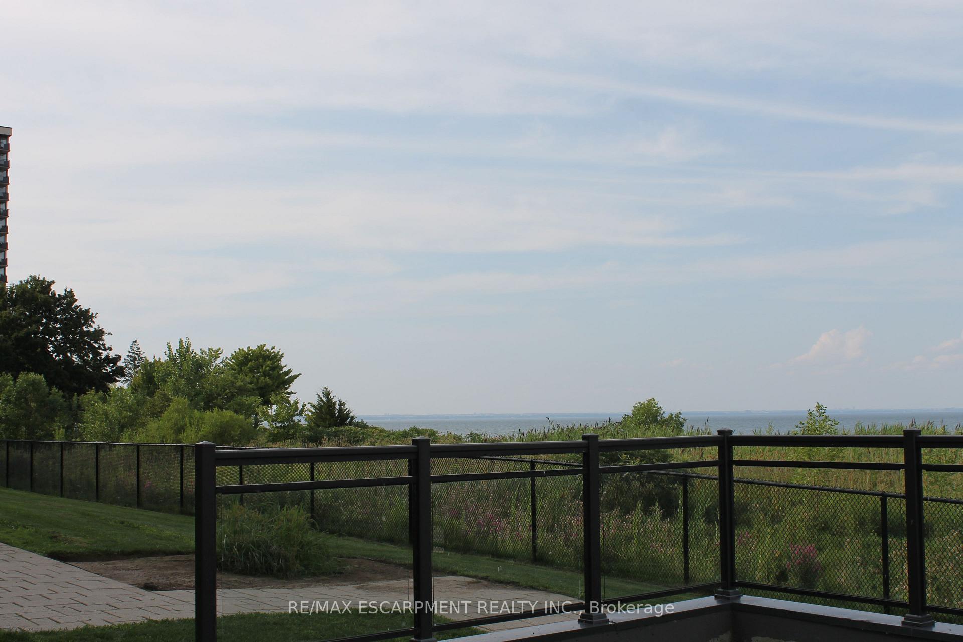 Photo 50 of Unit 316, 35 Southshore Crescent, Hamilton, Stoney Creek — HOMEH