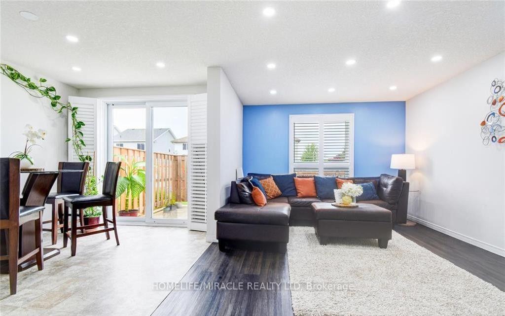 Photo 1 of 501 Highbrook Court, Kitchener, Laurentian Hills/Country Hills W — HOMEH