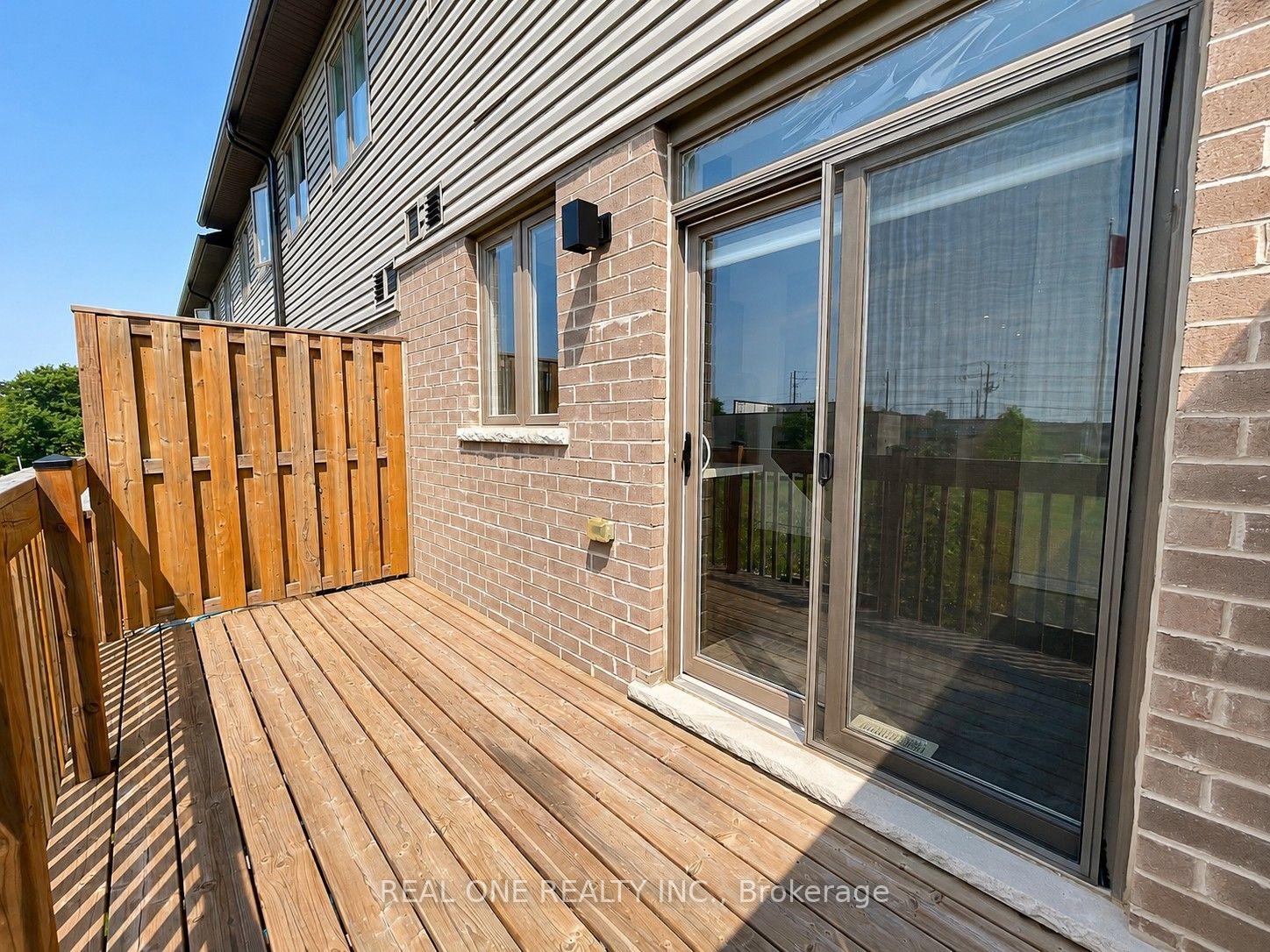 Photo 14 of Unit 31, 61 Soho Street, Hamilton, Stoney Creek Mountain — HOMEH