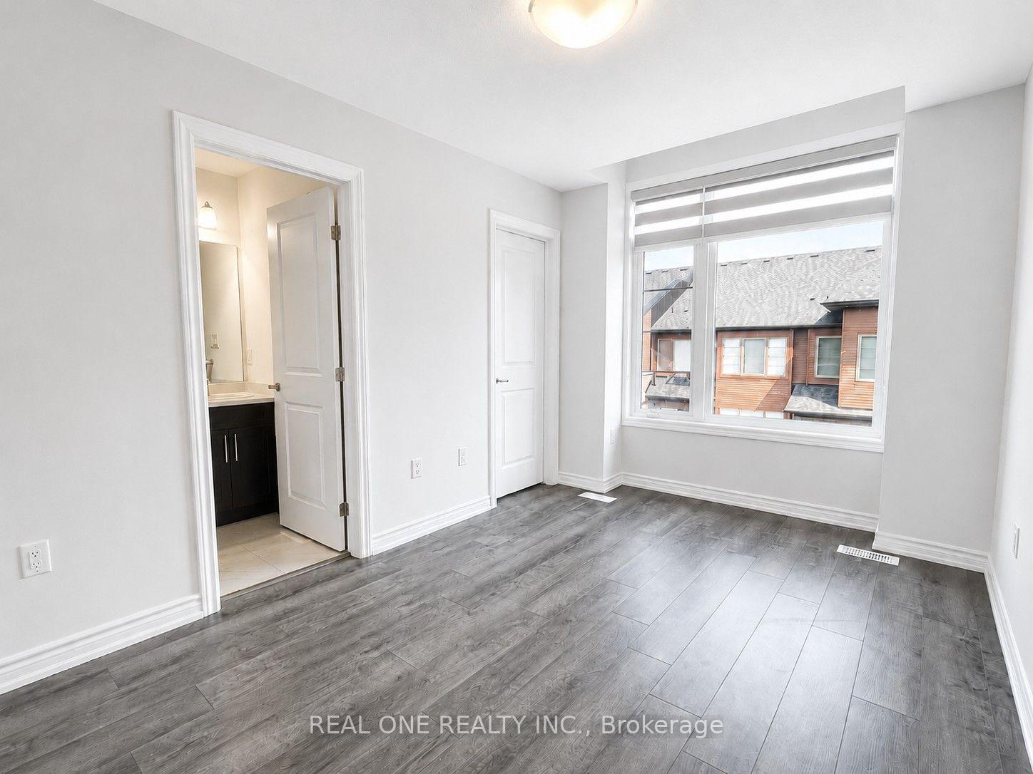 Photo 18 of Unit 31, 61 Soho Street, Hamilton, Stoney Creek Mountain — HOMEH
