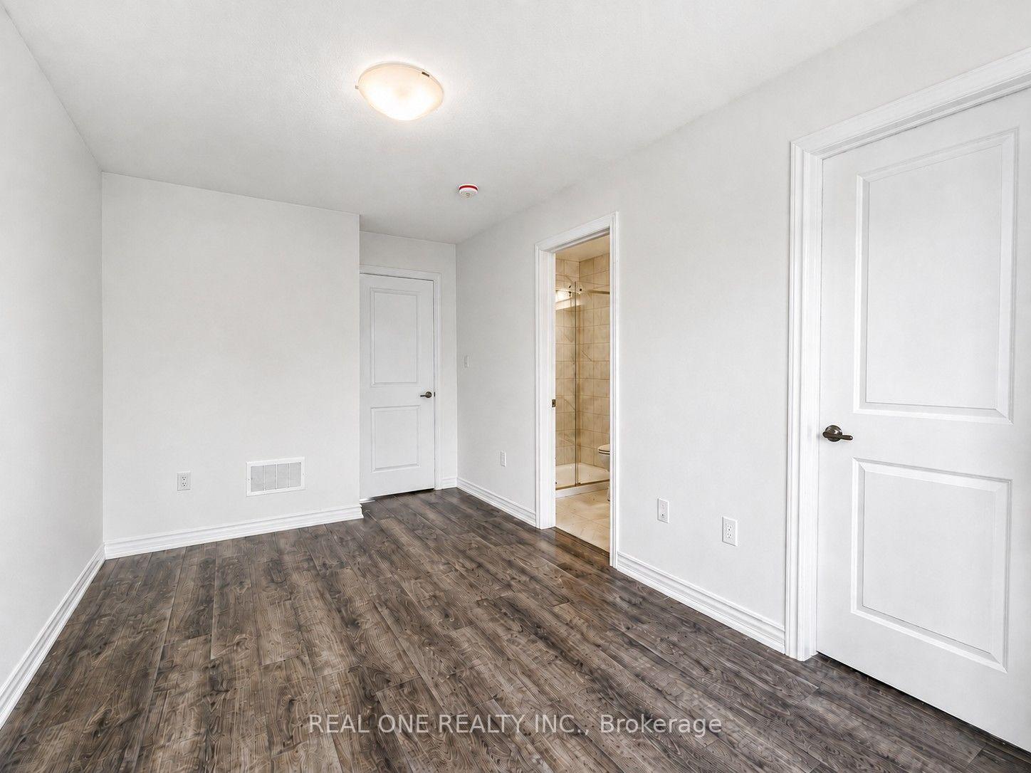 Photo 19 of Unit 31, 61 Soho Street, Hamilton, Stoney Creek Mountain — HOMEH