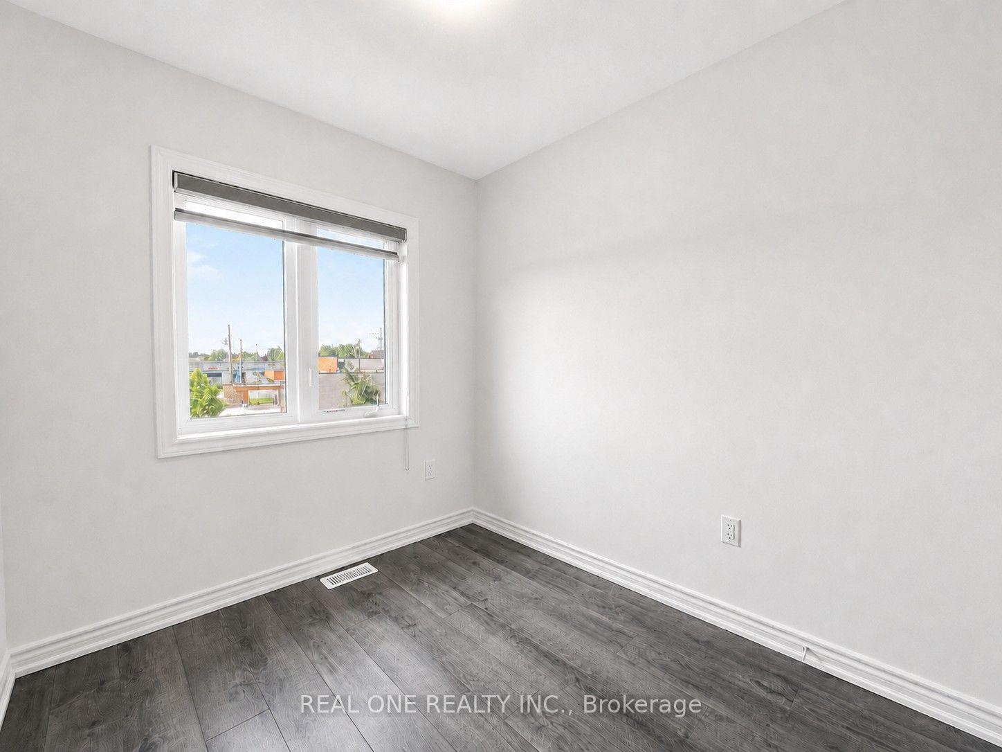 Photo 22 of Unit 31, 61 Soho Street, Hamilton, Stoney Creek Mountain — HOMEH