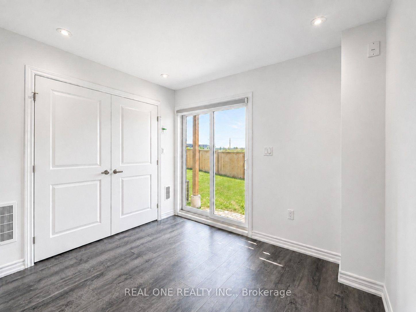 Photo 27 of Unit 31, 61 Soho Street, Hamilton, Stoney Creek Mountain — HOMEH
