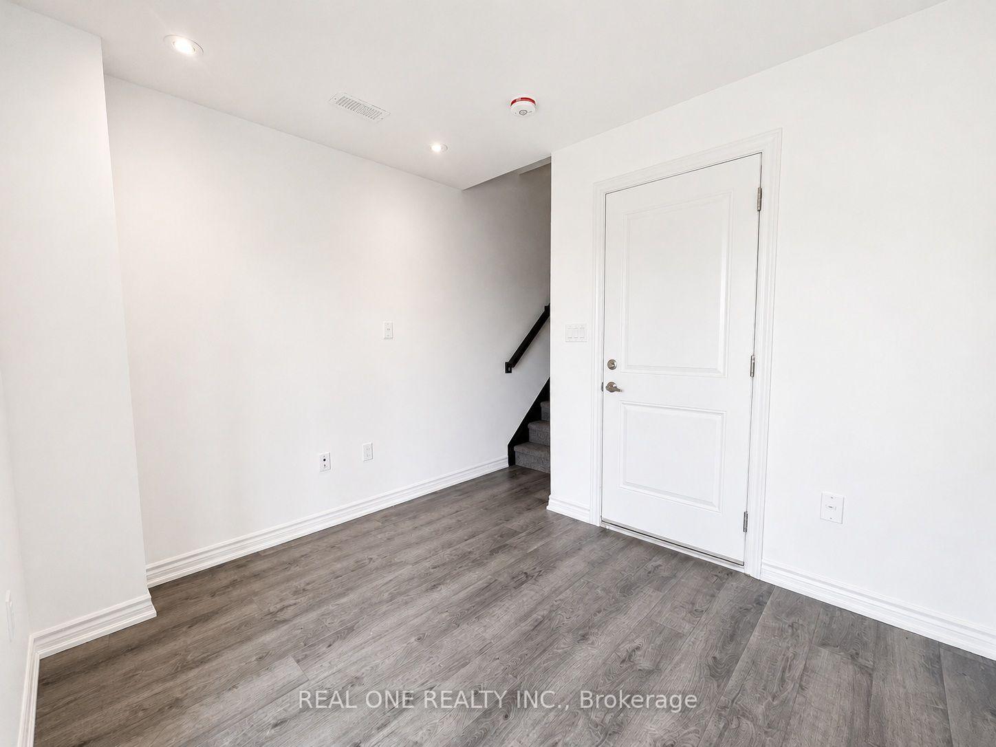 Photo 28 of Unit 31, 61 Soho Street, Hamilton, Stoney Creek Mountain — HOMEH