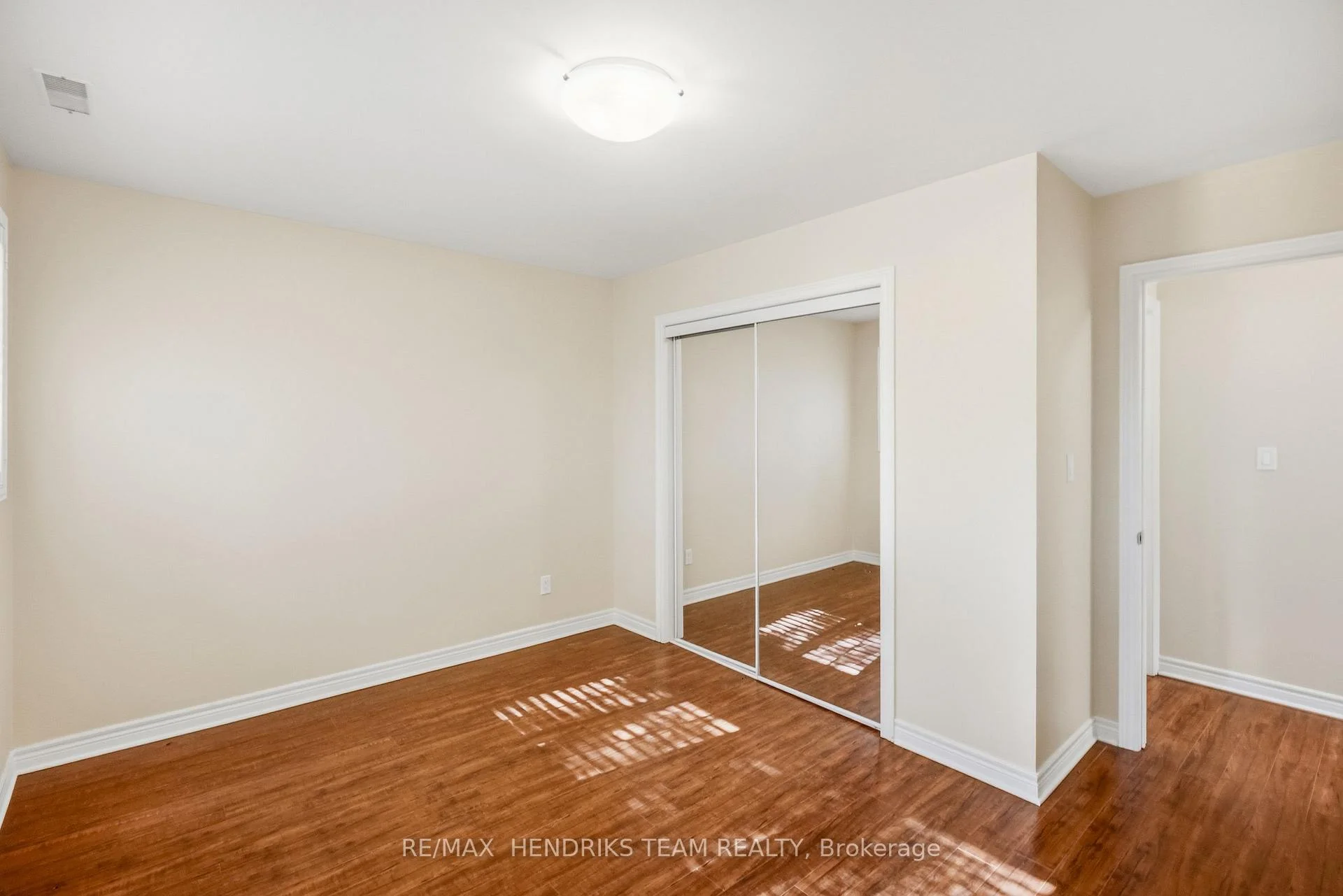 Photo 22 of Unit 2B, 320 Vine Street, St. Catharines, Carlton/Bunting — HOMEH