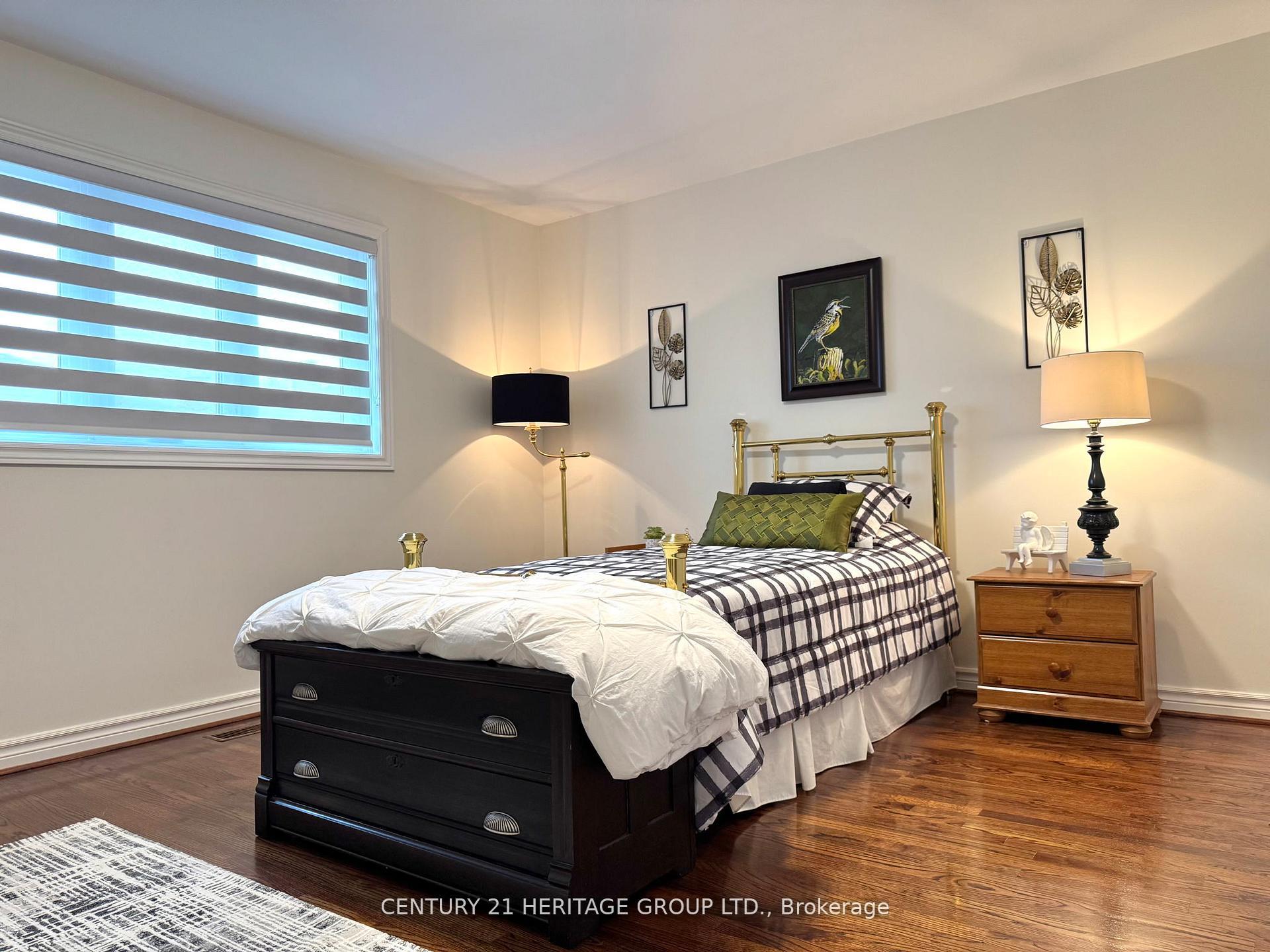 Photo 29 of 12 Lavinio Court, Vaughan, Maple — HOMEH