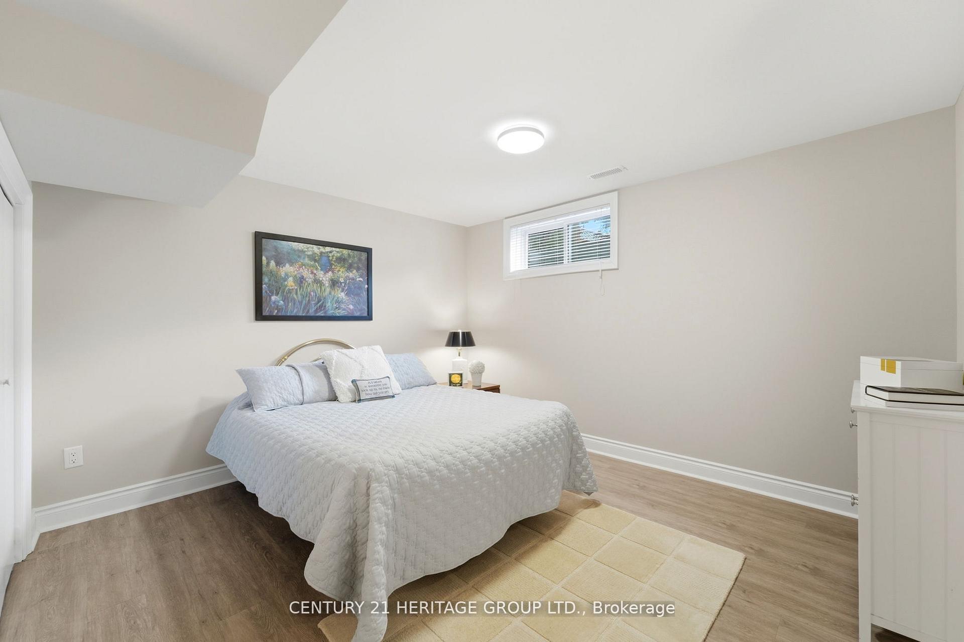 Photo 39 of 12 Lavinio Court, Vaughan, Maple — HOMEH