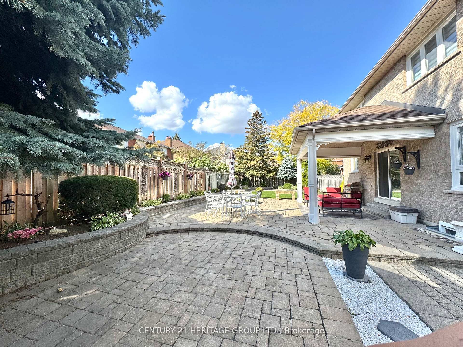 Photo 47 of 12 Lavinio Court, Vaughan, Maple — HOMEH
