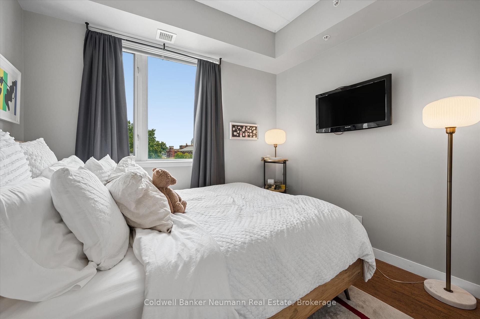 Photo 26 of Unit 309, 5 Gordon Street, Guelph, Downtown — HOMEH