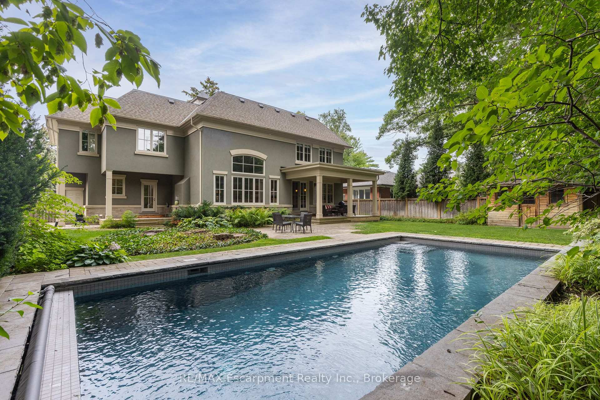 Photo 6 of 411 Wedgewood Drive, Oakville, Morrison — HOMEH