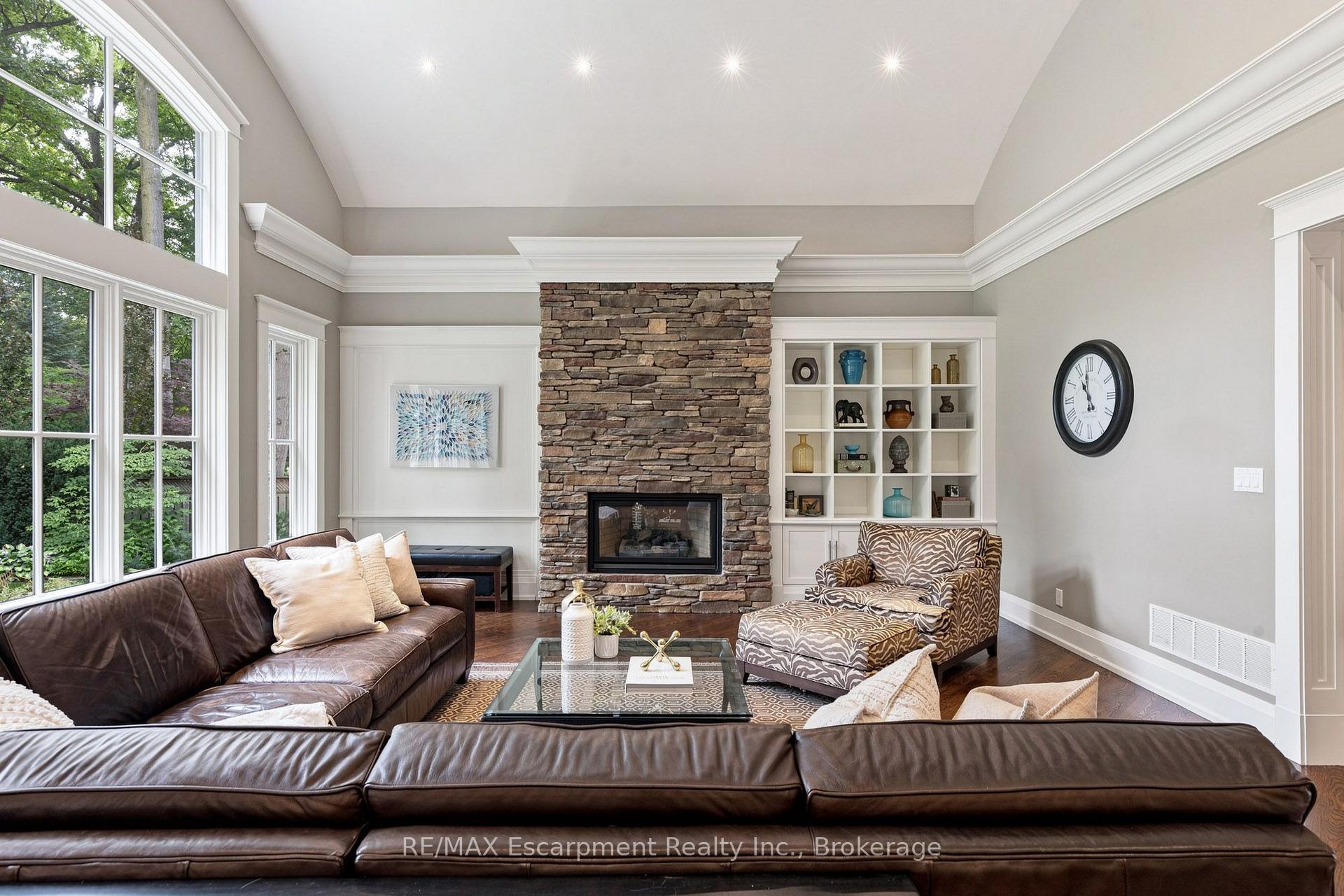 Photo 17 of 411 Wedgewood Drive, Oakville, Morrison — HOMEH