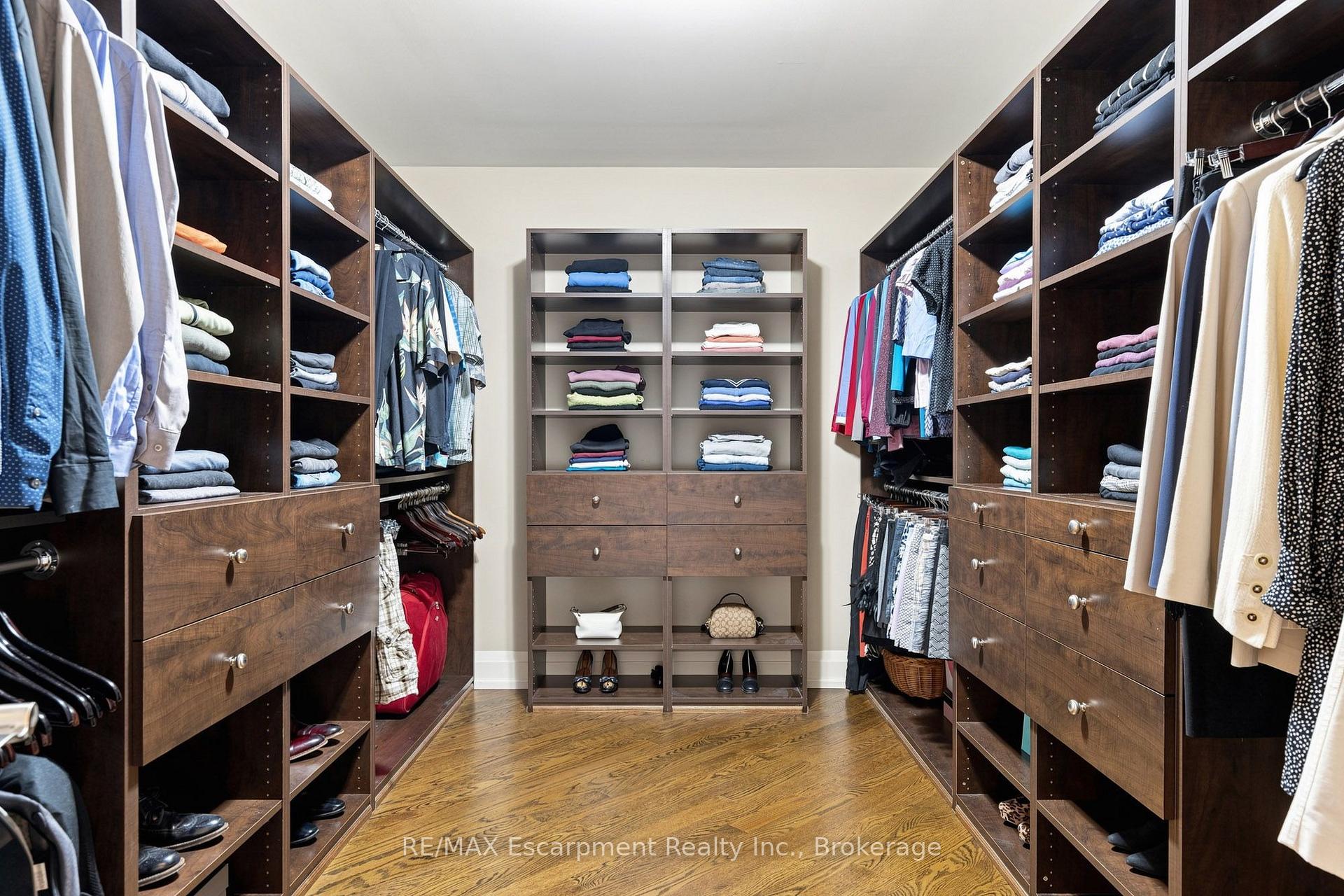 Photo 39 of 411 Wedgewood Drive, Oakville, Morrison — HOMEH