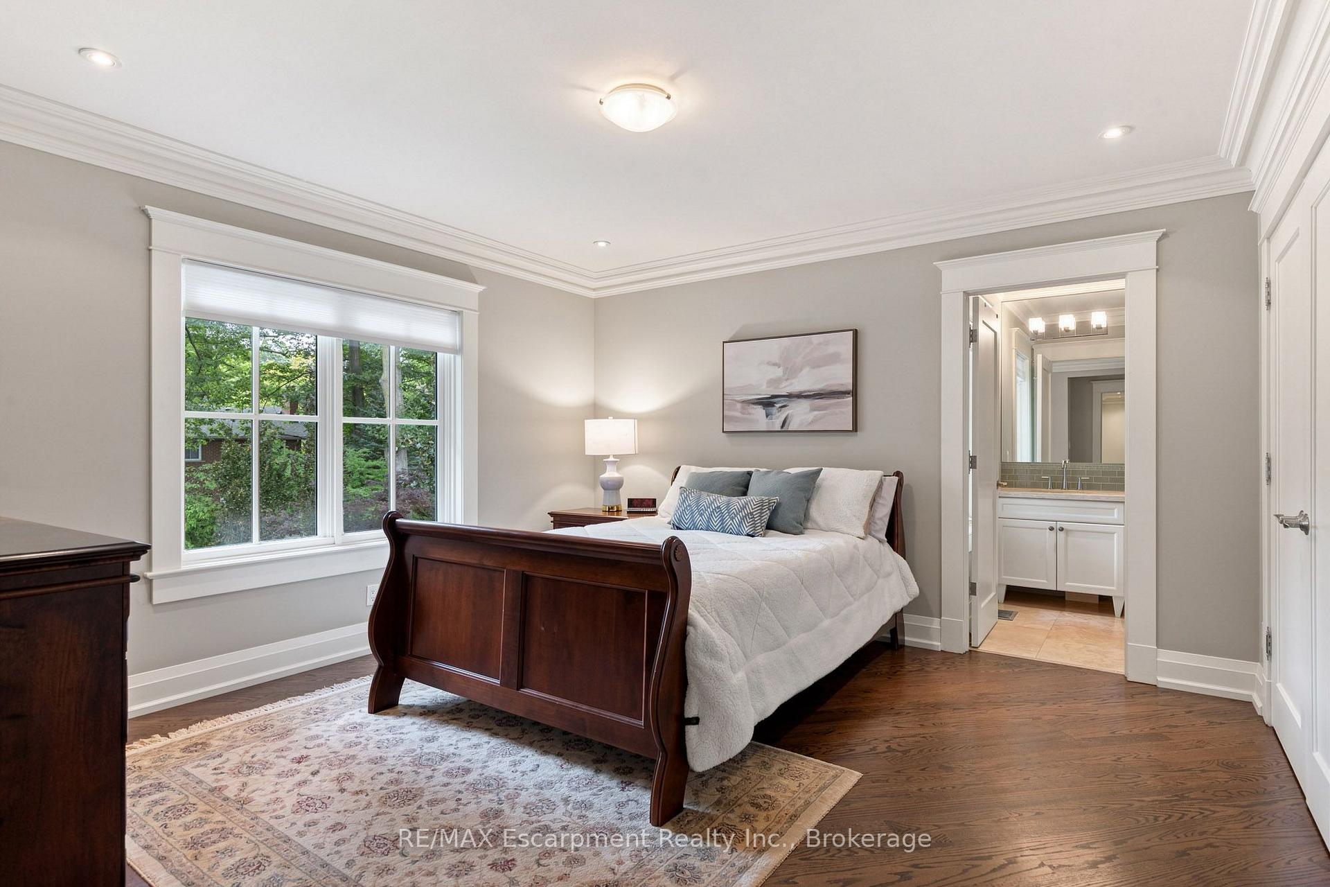 Photo 40 of 411 Wedgewood Drive, Oakville, Morrison — HOMEH