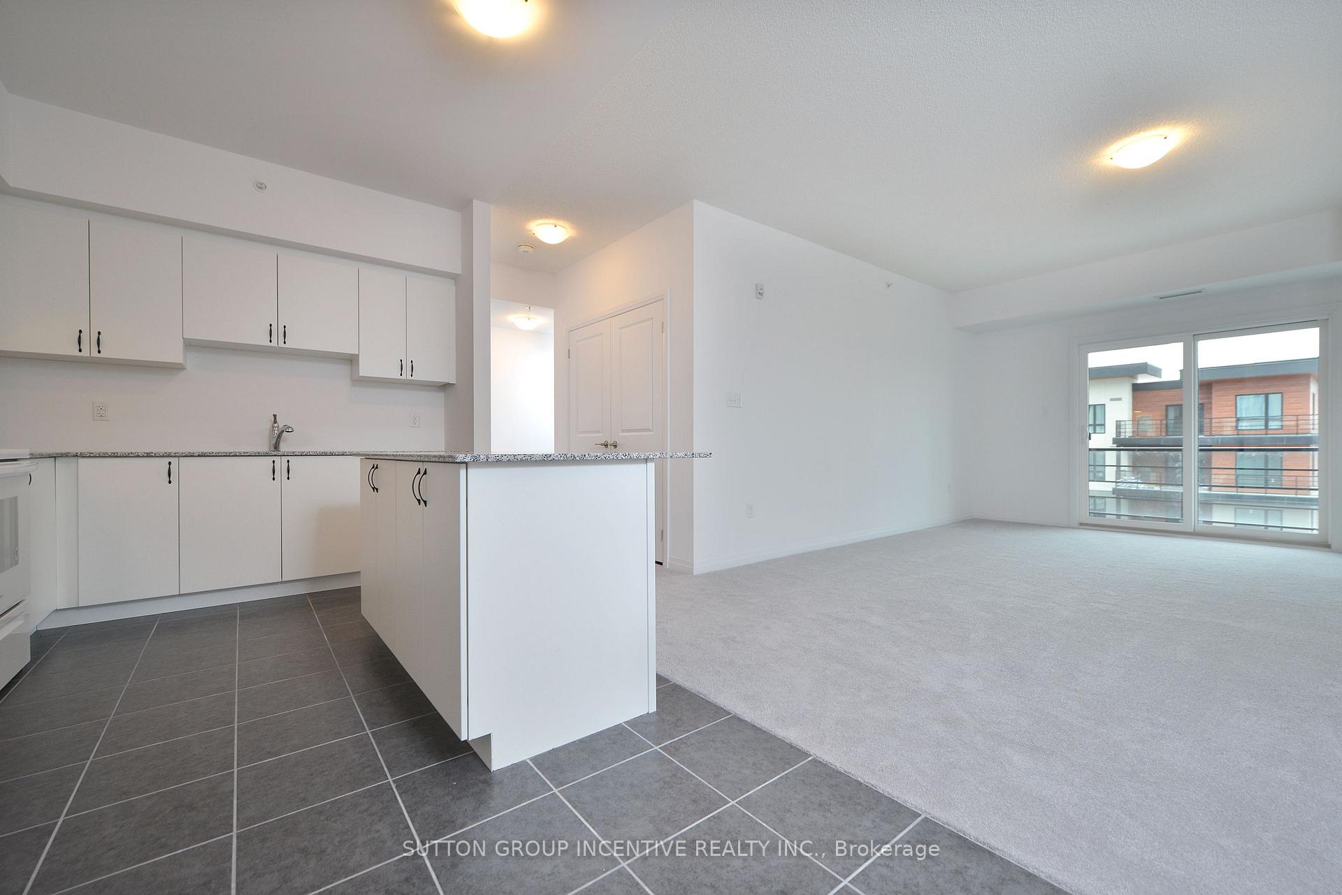 Photo 11 of Unit 505, 306 Essa Road, Barrie, 400 West — HOMEH