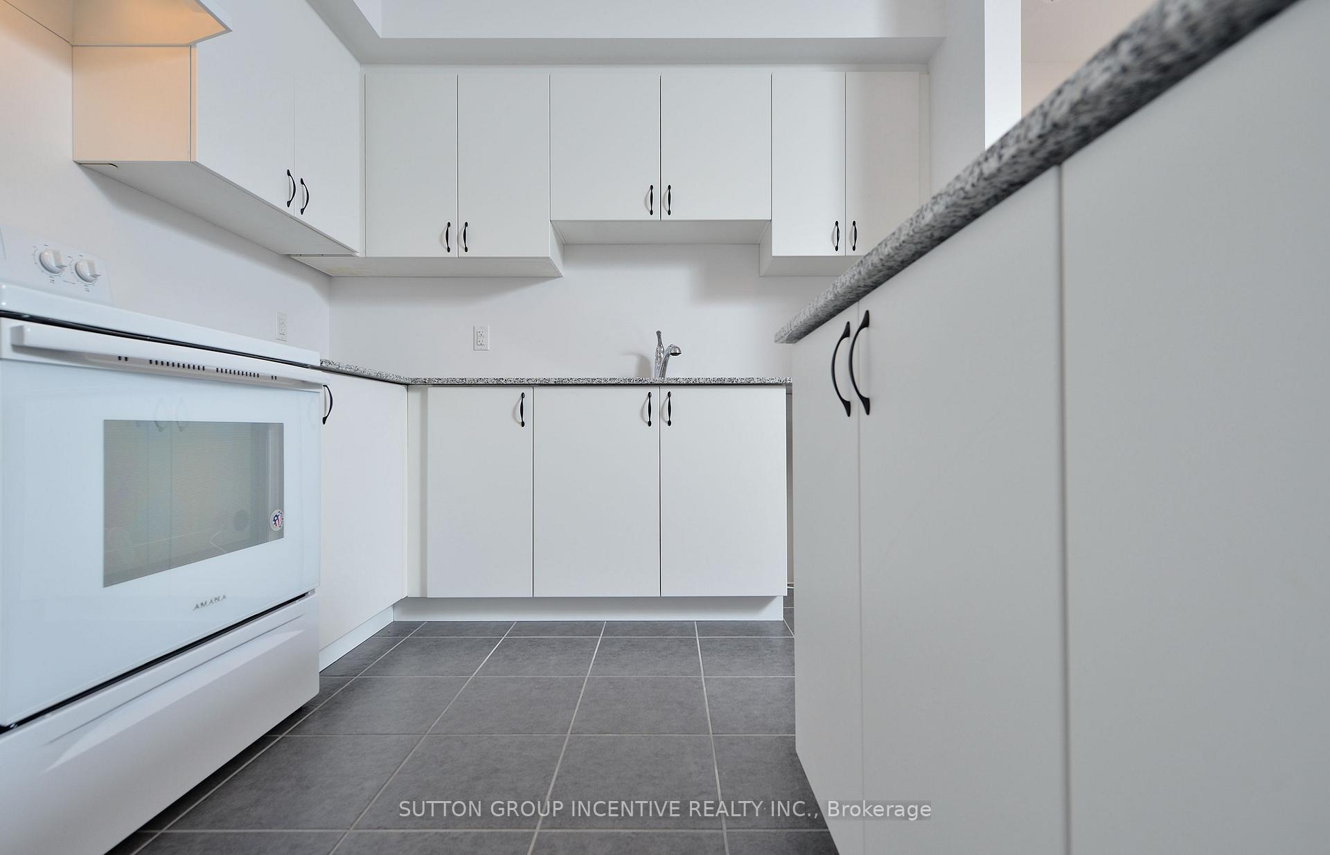 Photo 18 of Unit 505, 306 Essa Road, Barrie, 400 West — HOMEH