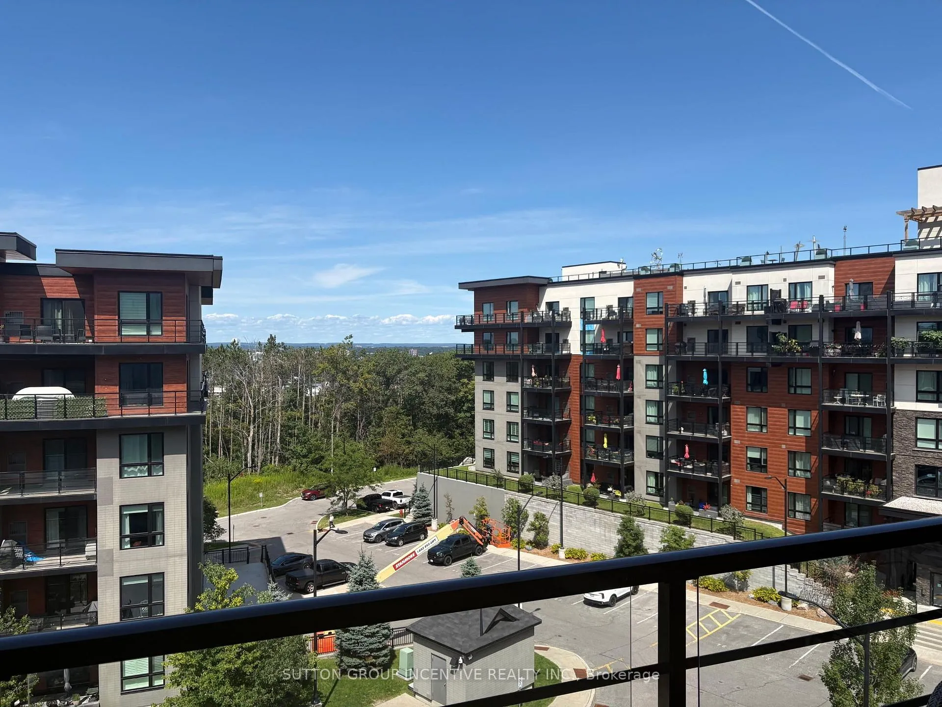 Photo 12 of Unit 505, 306 Essa Road, Barrie, 400 West — HOMEH