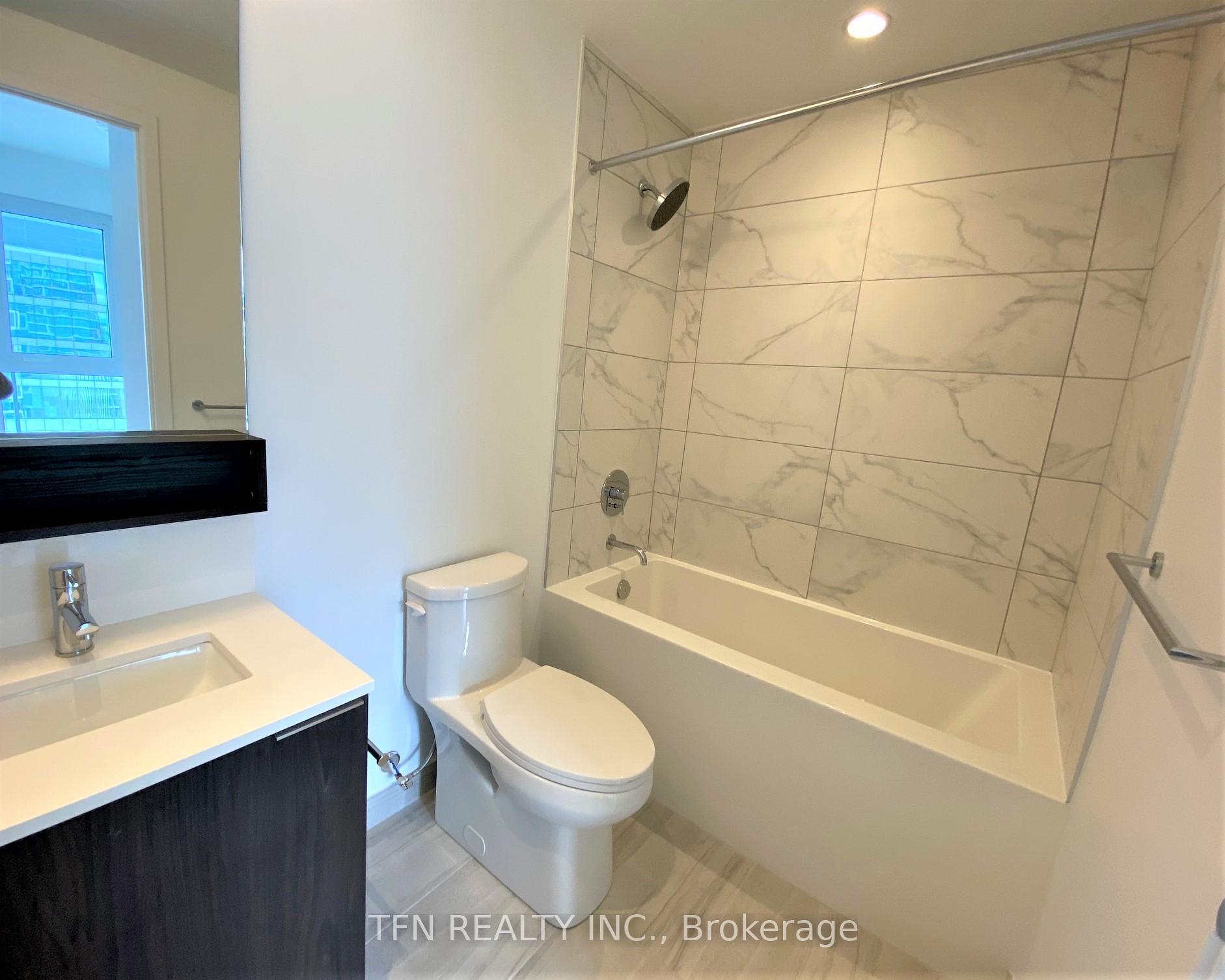 Photo 6 of Unit 1006, 5 Buttermill Avenue, Vaughan, Vaughan Corporate Centre — HOMEH