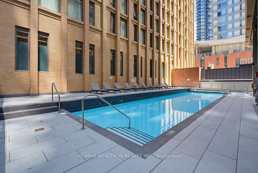 Photo 16 of Unit 4303, 8 Widmer Street, Toronto, Waterfront Communities — HOMEH
