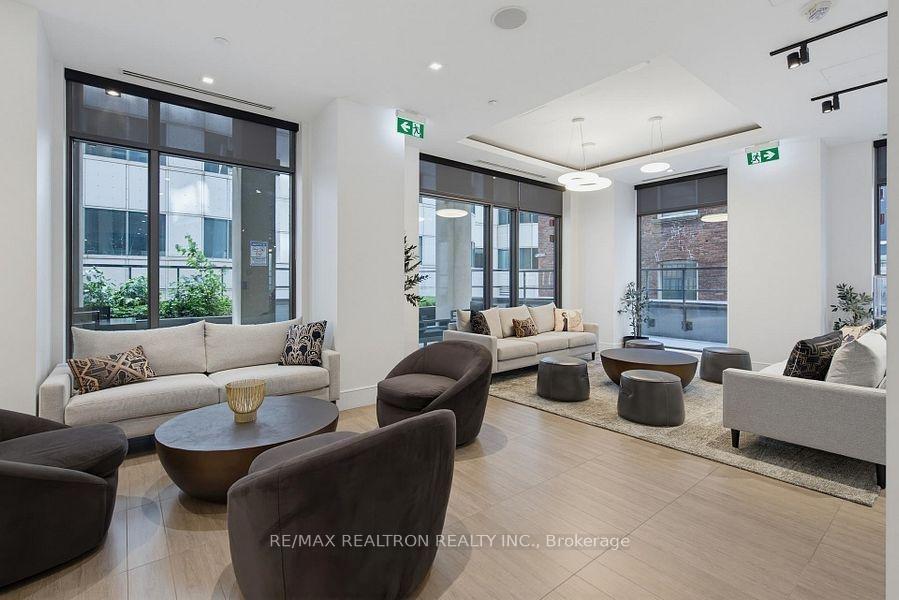 Photo 21 of Unit 4303, 8 Widmer Street, Toronto, Waterfront Communities — HOMEH