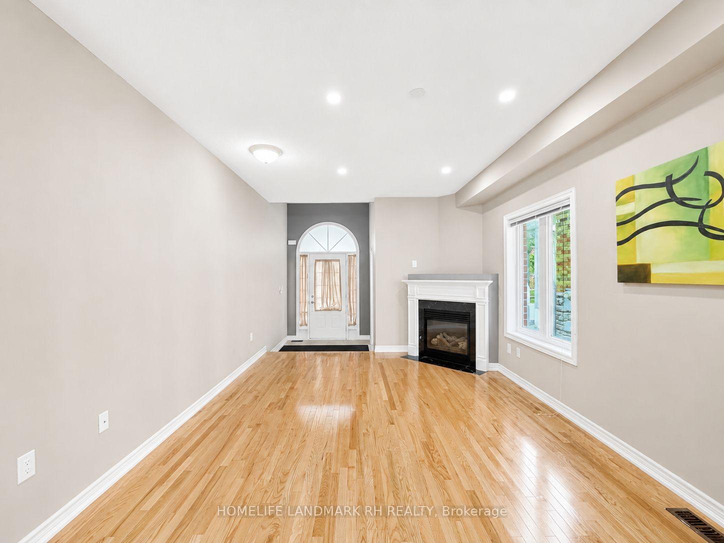 Photo 7 of 45 Ivory Silk Drive, Markham, Cathedraltown — HOMEH