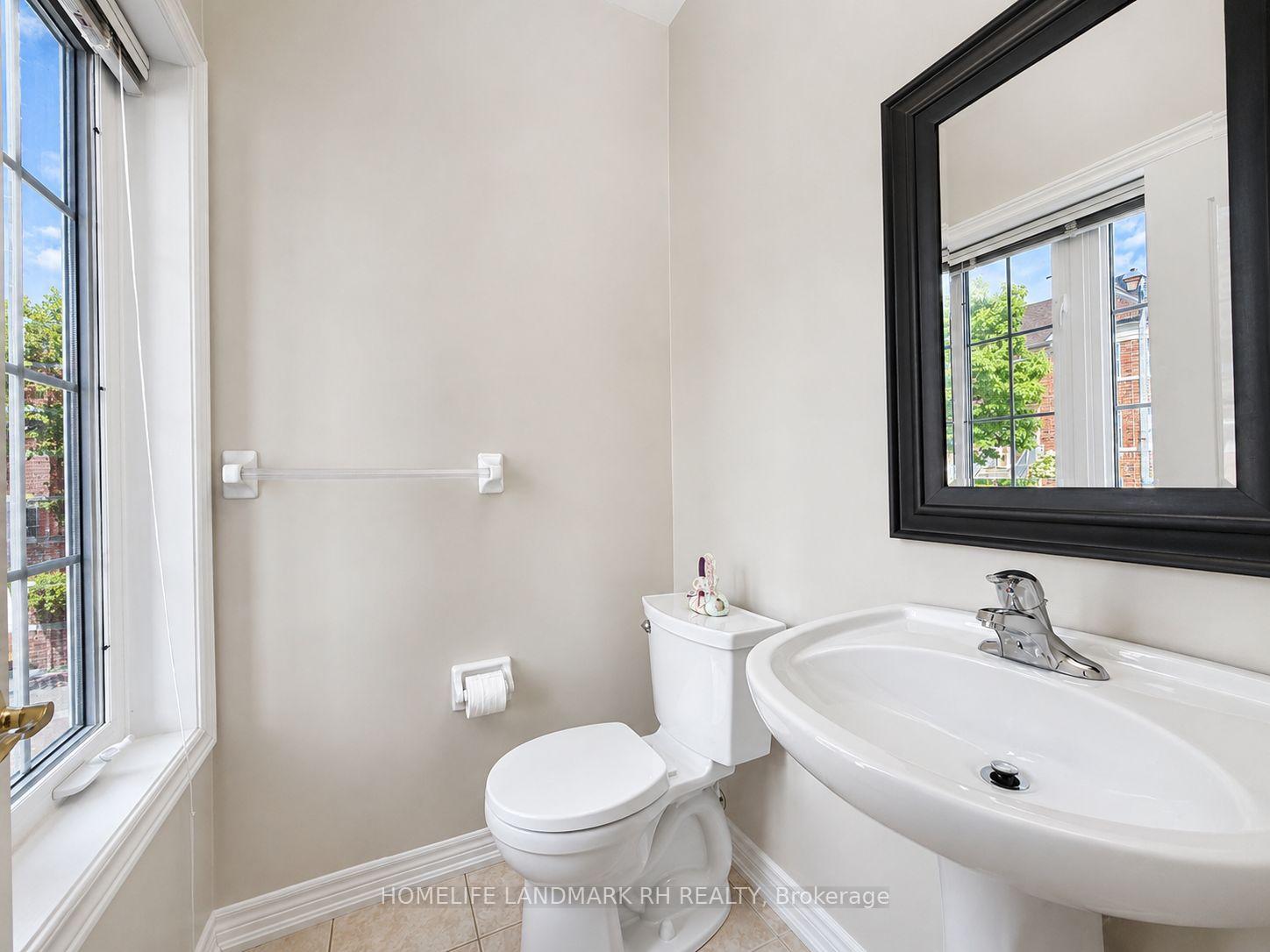 Photo 13 of 45 Ivory Silk Drive, Markham, Cathedraltown — HOMEH