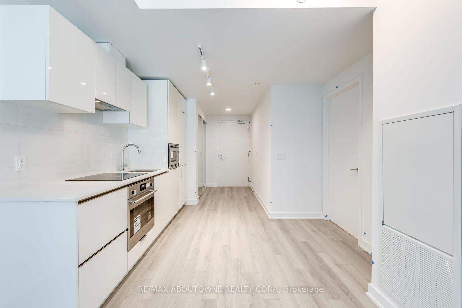 Photo 8 of Unit 1327, 230 Simcoe Street, Toronto, Kensington-Chinatown — HOMEH
