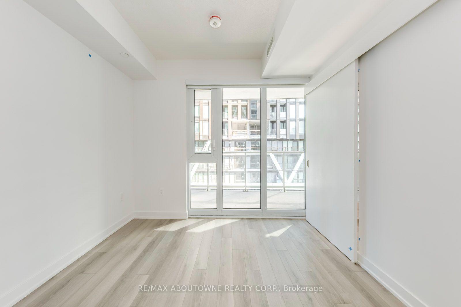 Photo 14 of Unit 1327, 230 Simcoe Street, Toronto, Kensington-Chinatown — HOMEH