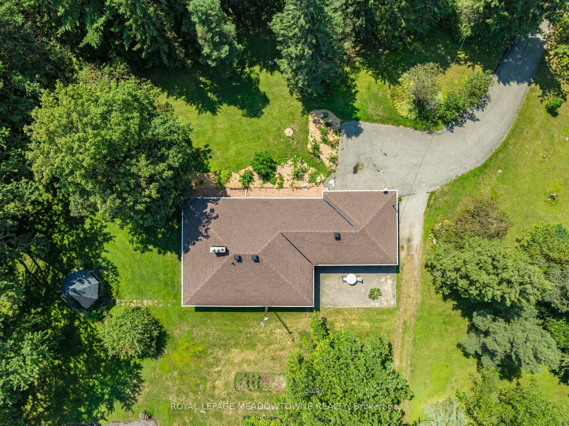 Photo 4 of 16703 Mississauga Road E, Caledon, Rural Caledon — HOMEH