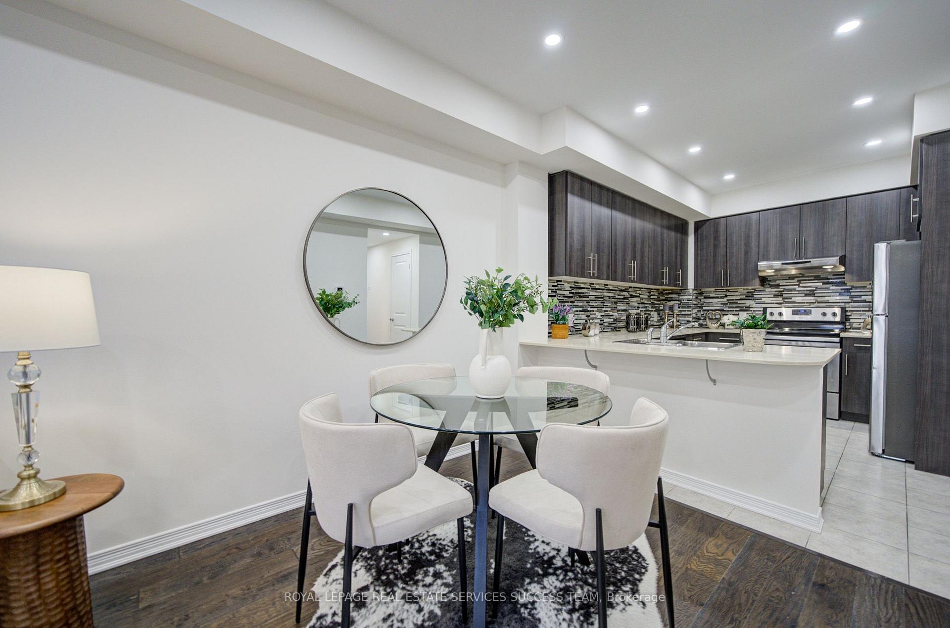 Photo 7 of 45 Ormerod Lane, Richmond Hill, Devonsleigh — HOMEH