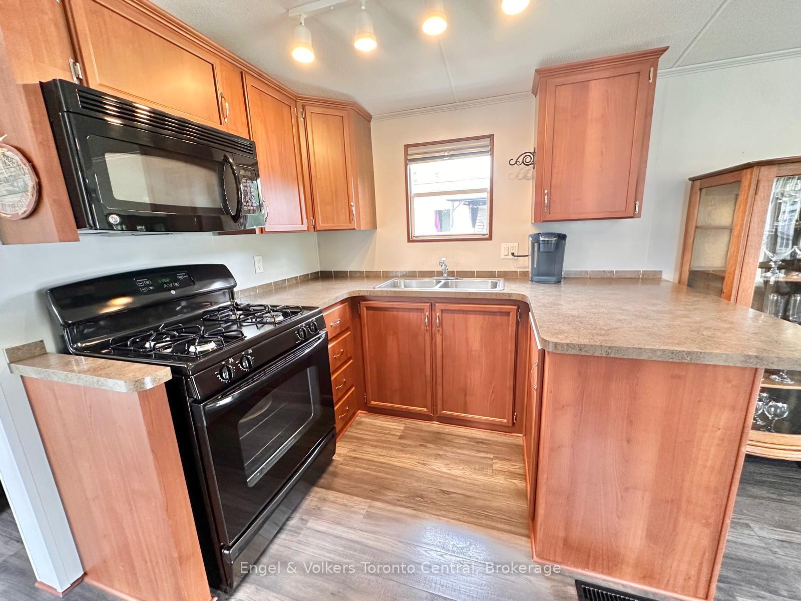 Photo 5 of Unit T115, 7489 Sideroad 5 E, Wellington North, Rural Wellington North — HOMEH