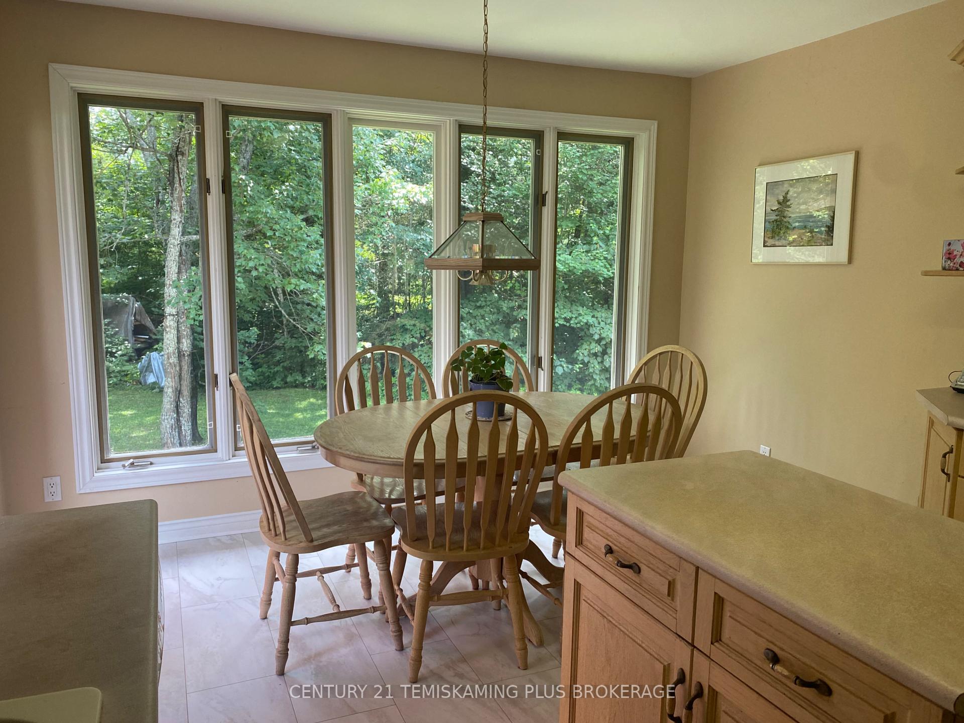 Photo 10 of 43 O'Connor Drive, Temagami — HOMEH