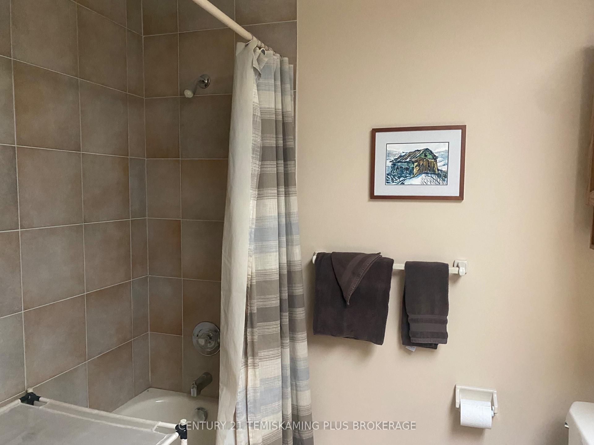 Photo 29 of 43 O'Connor Drive, Temagami — HOMEH